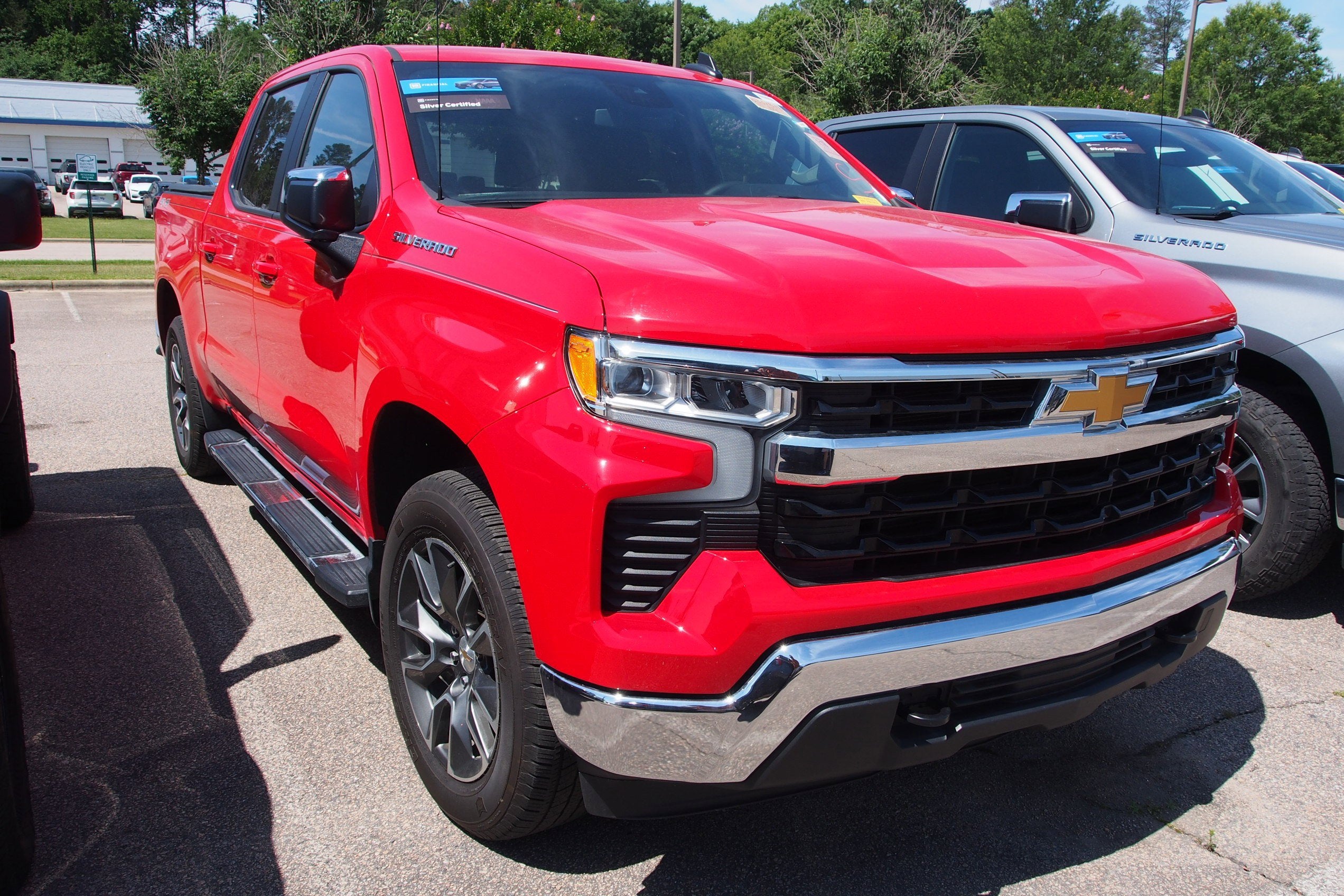 2023 Chevrolet Silverado 1500 LT