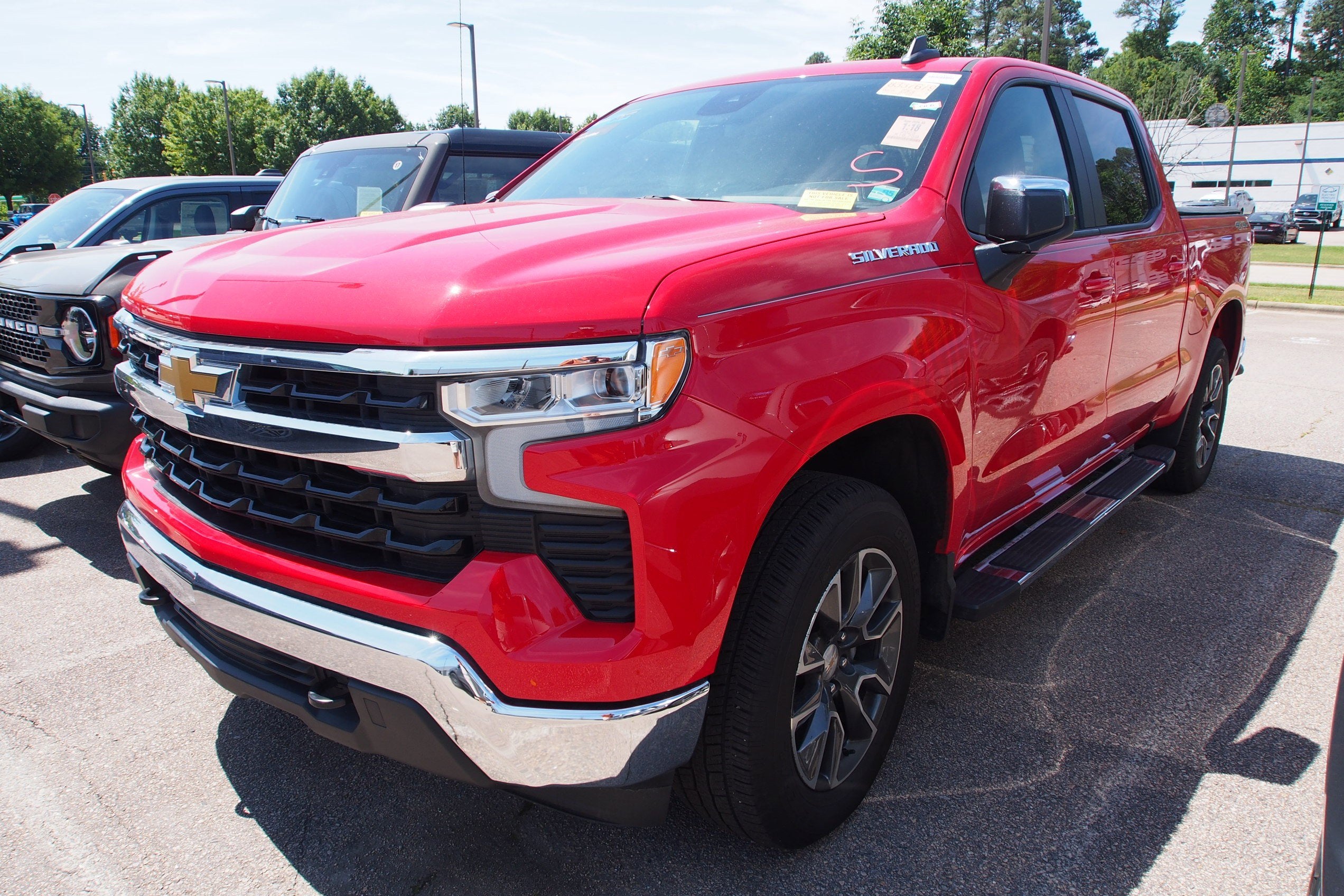 2023 Chevrolet Silverado 1500 LT