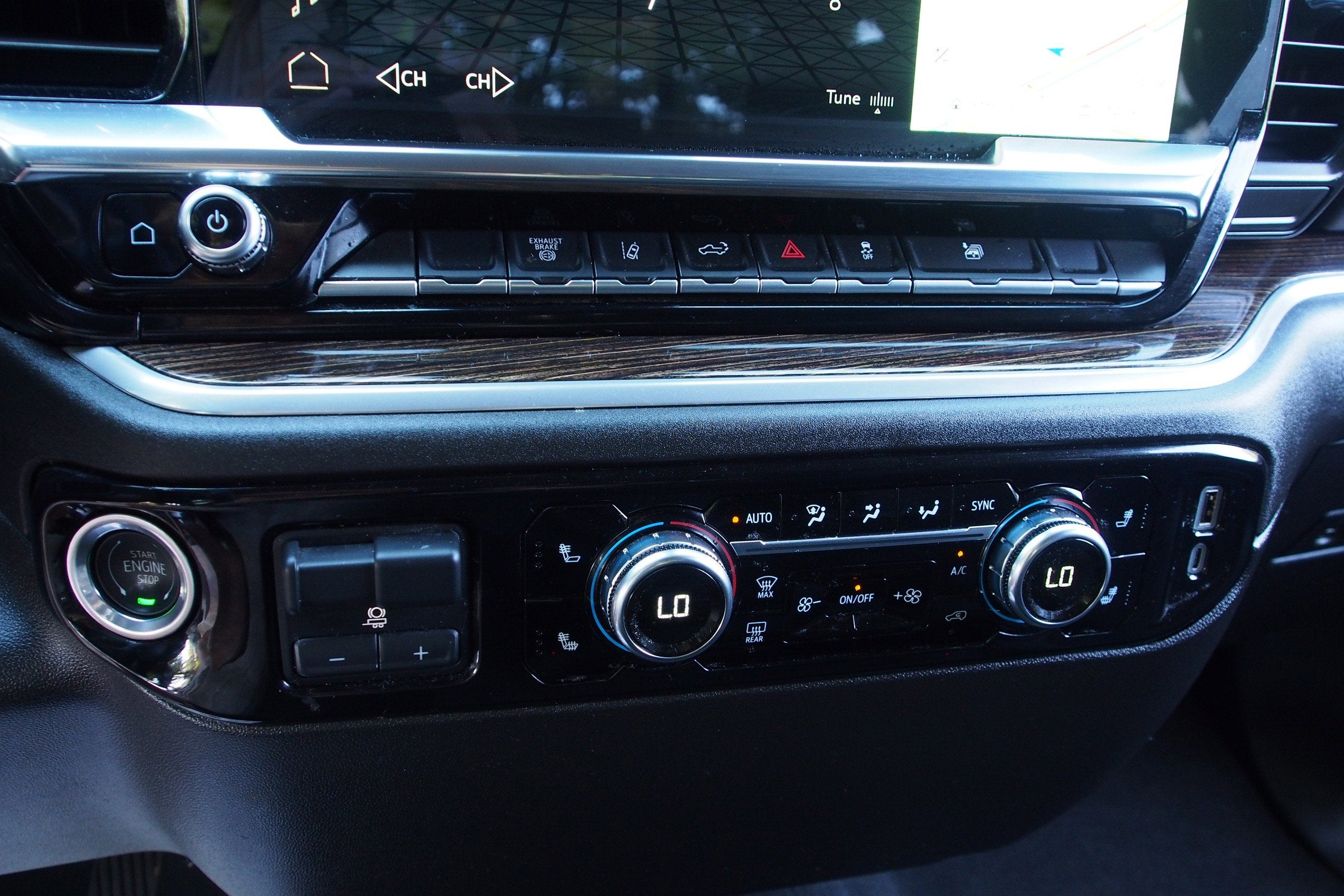 2025 GMC Sierra 2500HD SLE