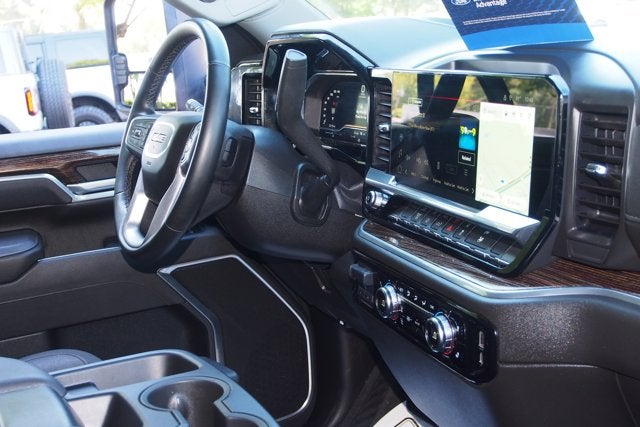 2025 GMC Sierra 2500HD SLE