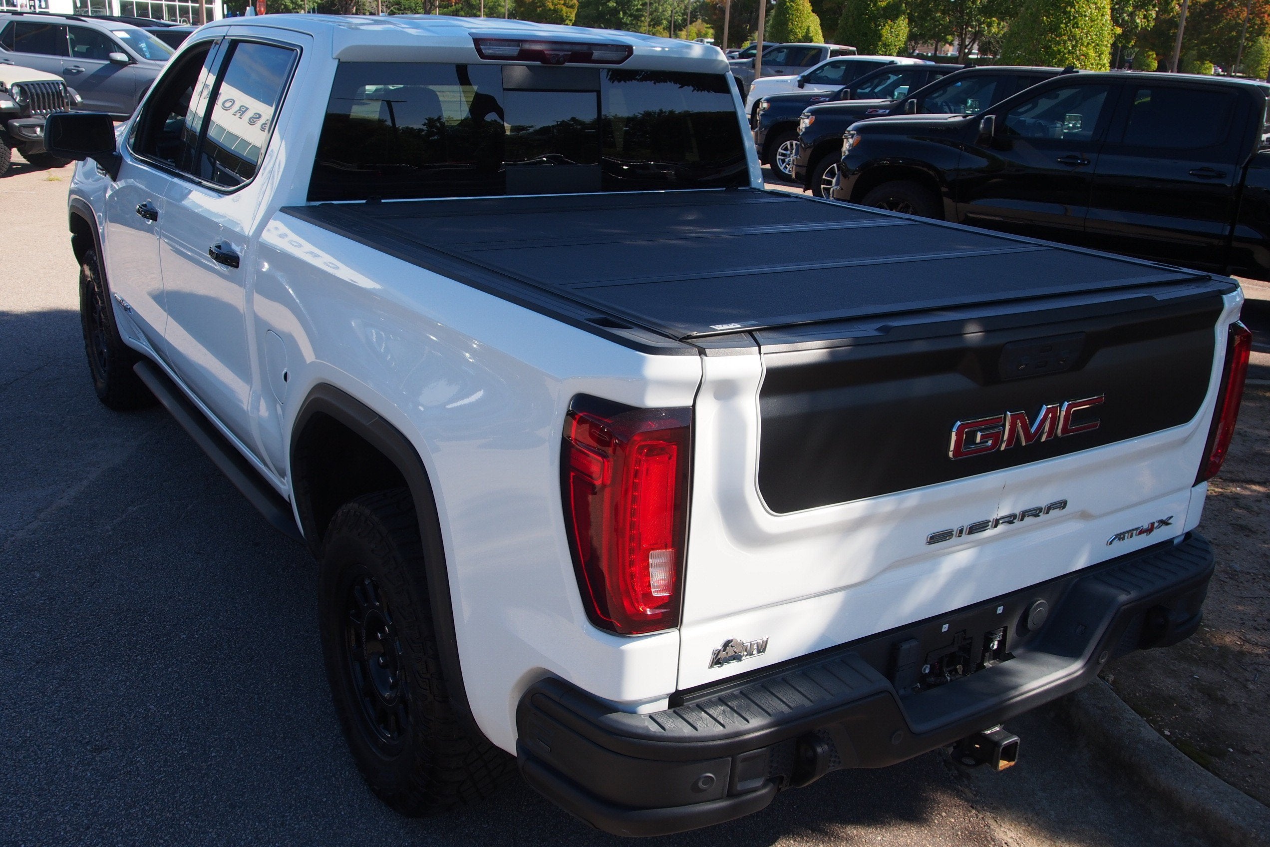 2023 GMC Sierra 1500 AT4X