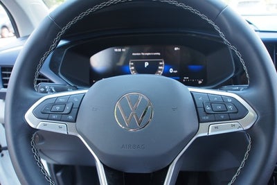 2023 Volkswagen Taos SE