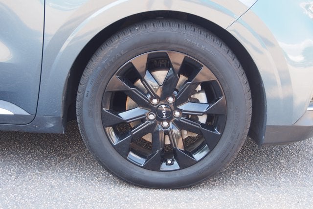 2024 Kia Carnival SX