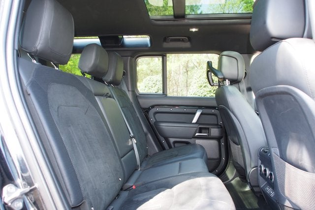 2024 Land Rover Defender V8