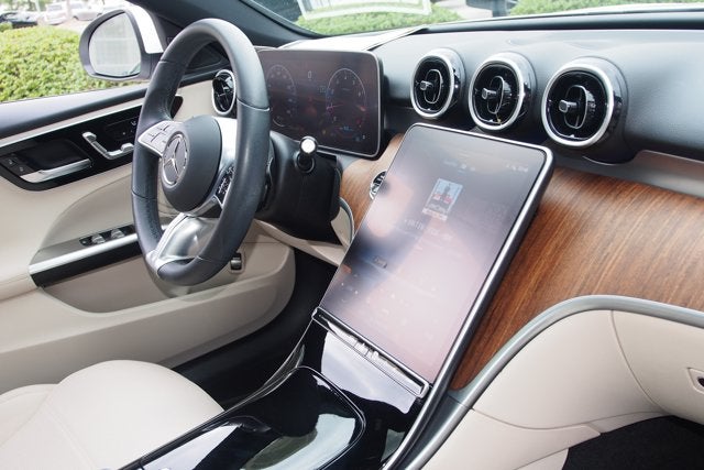 2022 Mercedes-Benz C-Class C 300