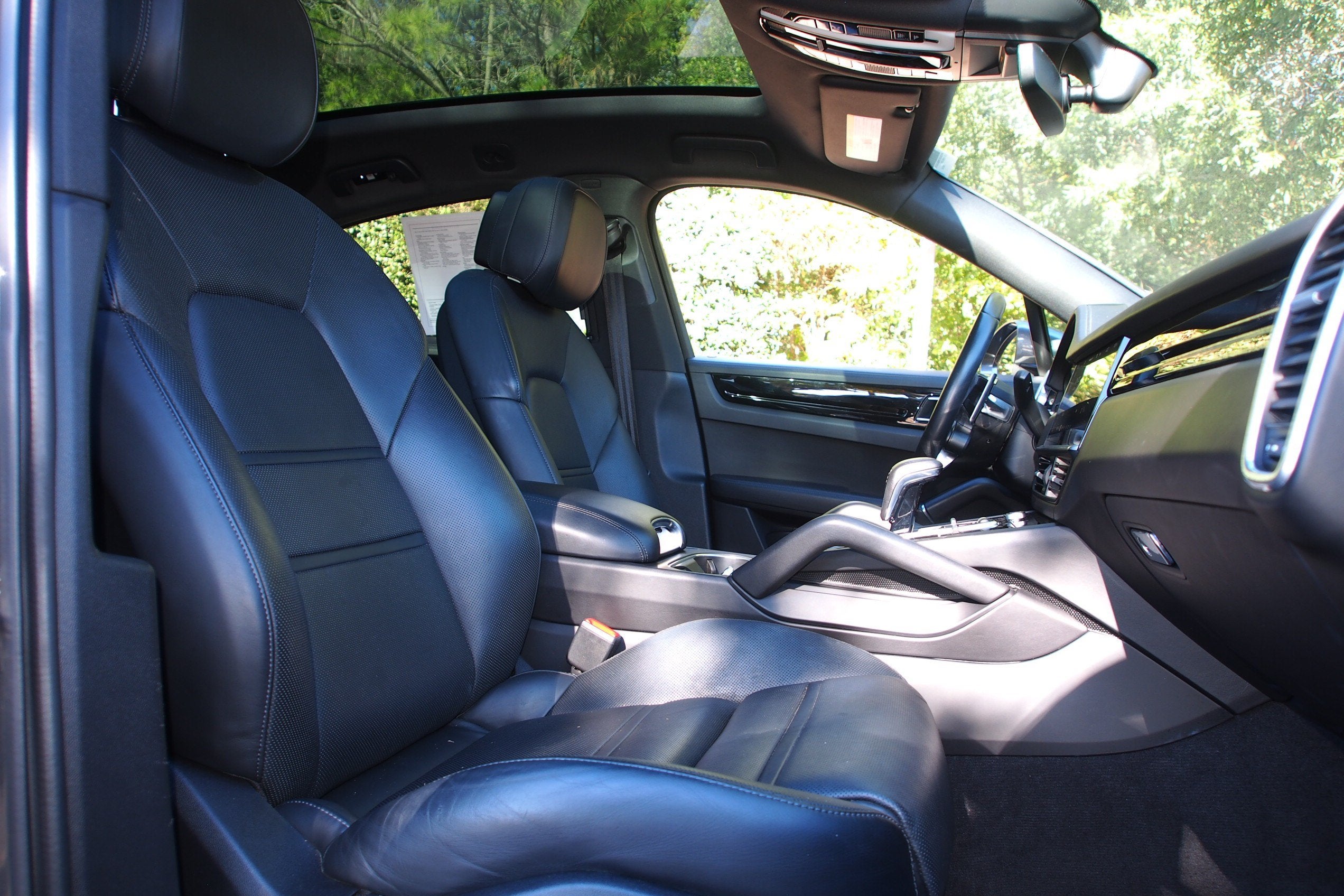2021 Porsche Cayenne Base