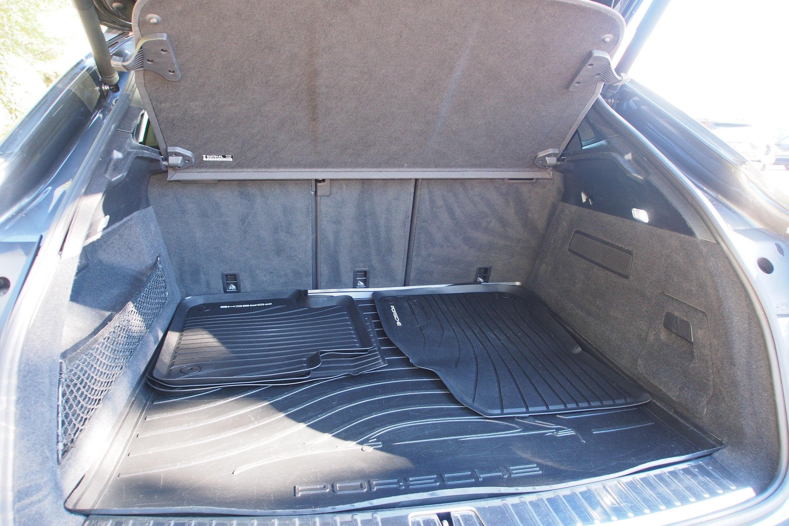 2021 Porsche Cayenne Base