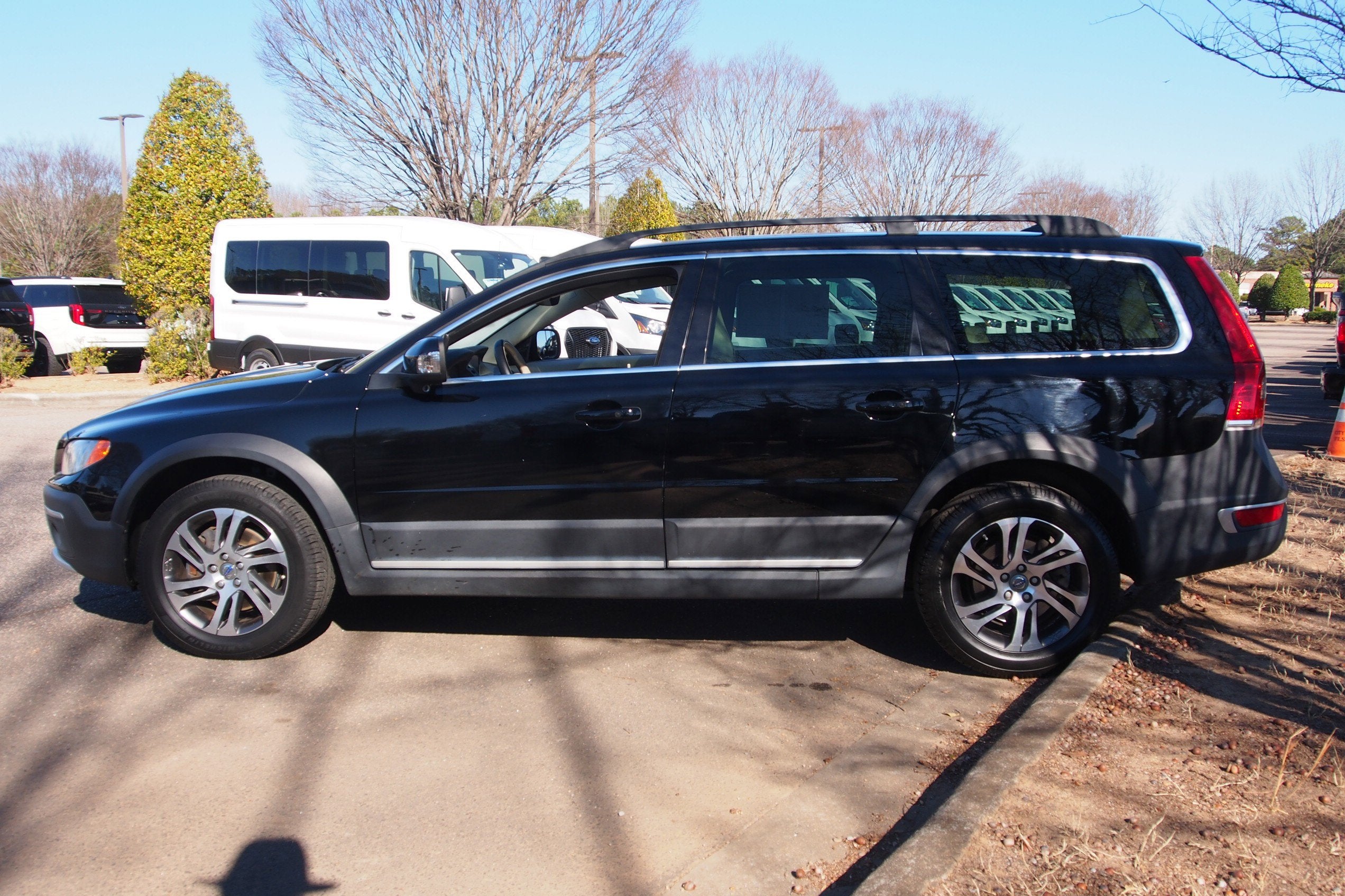 2015 Volvo XC70 3.2L Premier