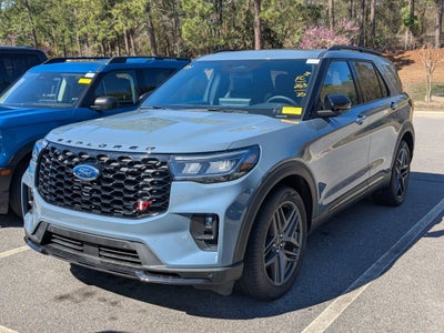 2025 Ford Explorer ST