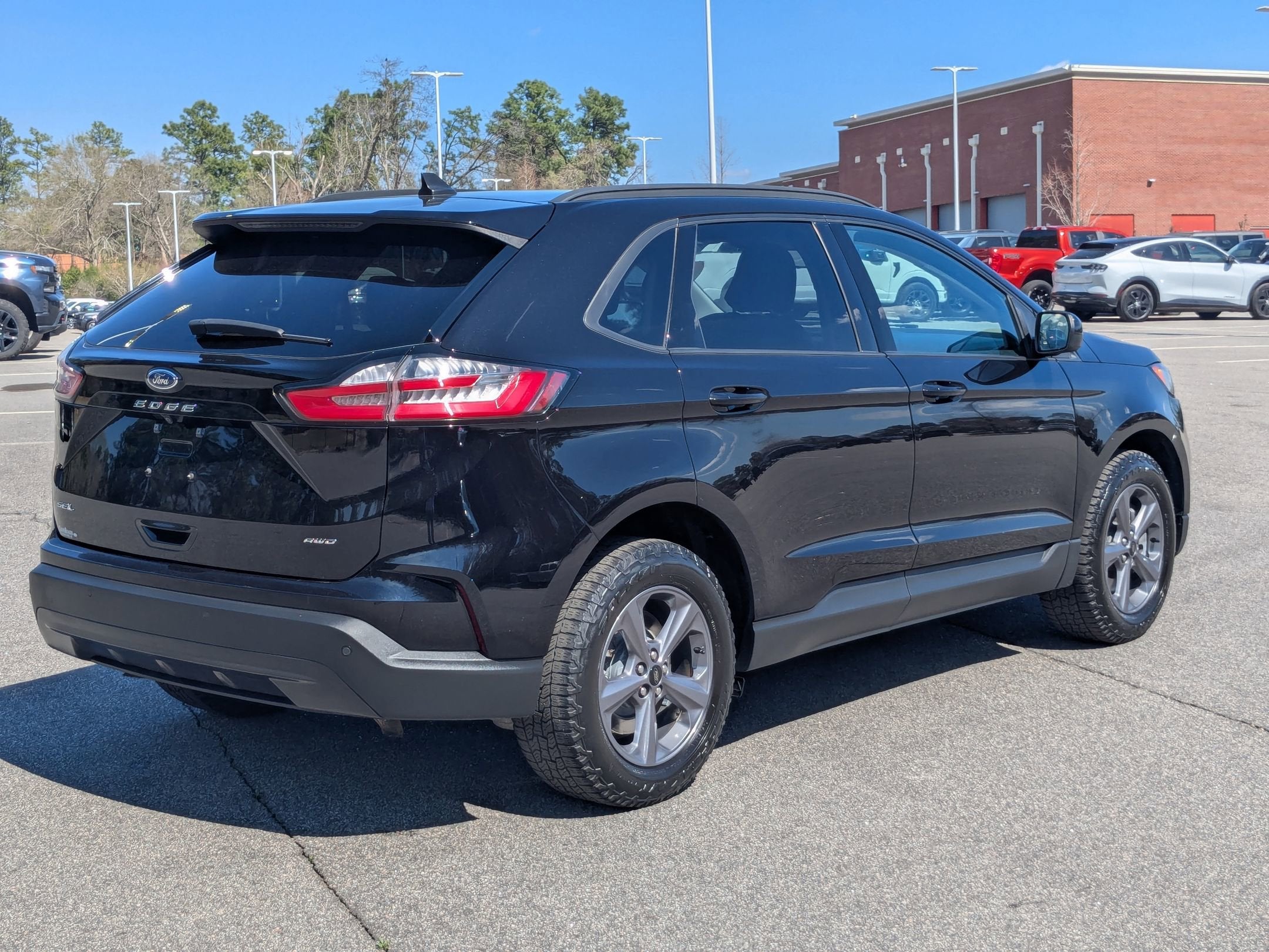 2023 Ford Edge SEL