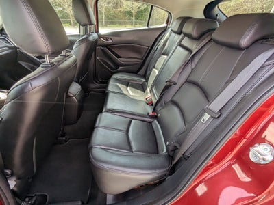 2017 Mazda Mazda3 5-Door Touring 2.5