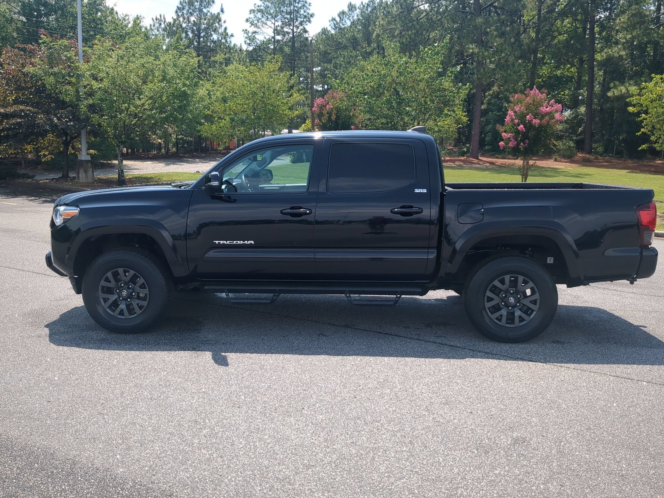 2023 Toyota Tacoma 4WD SR5