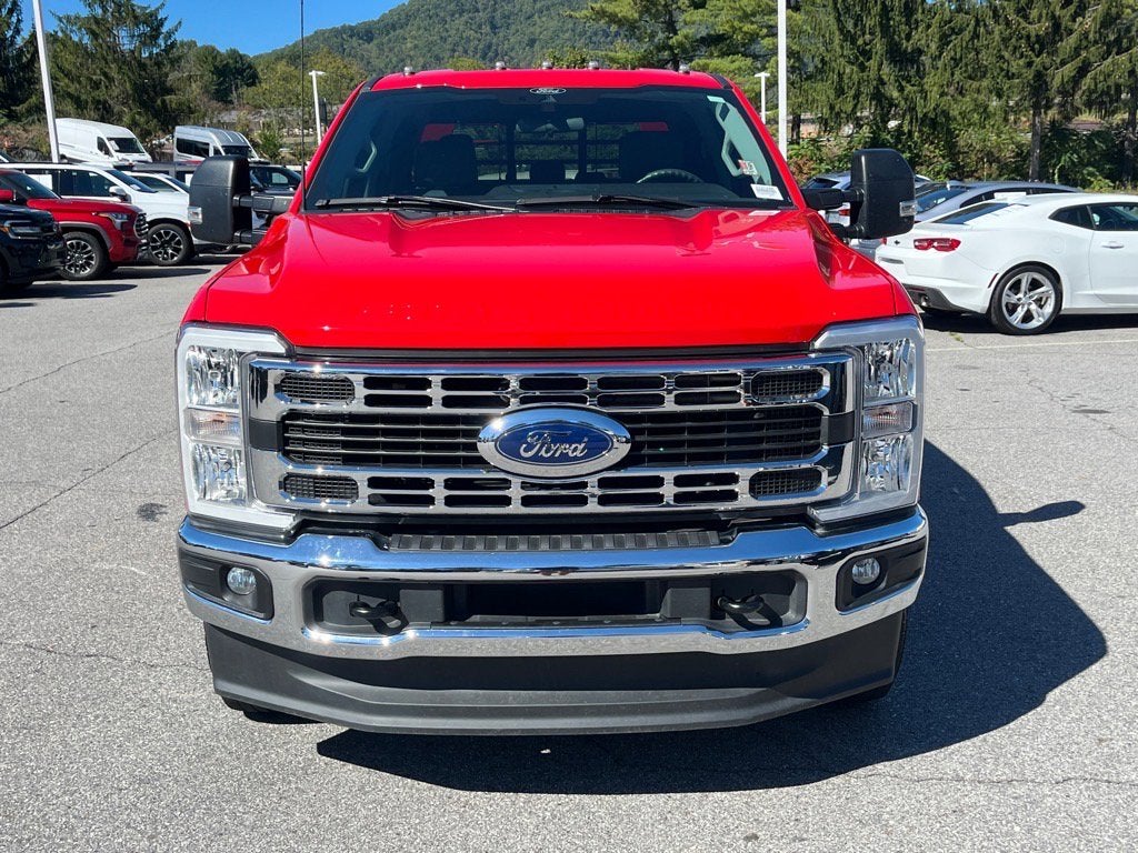 2024 Ford Super Duty F-350 DRW XL