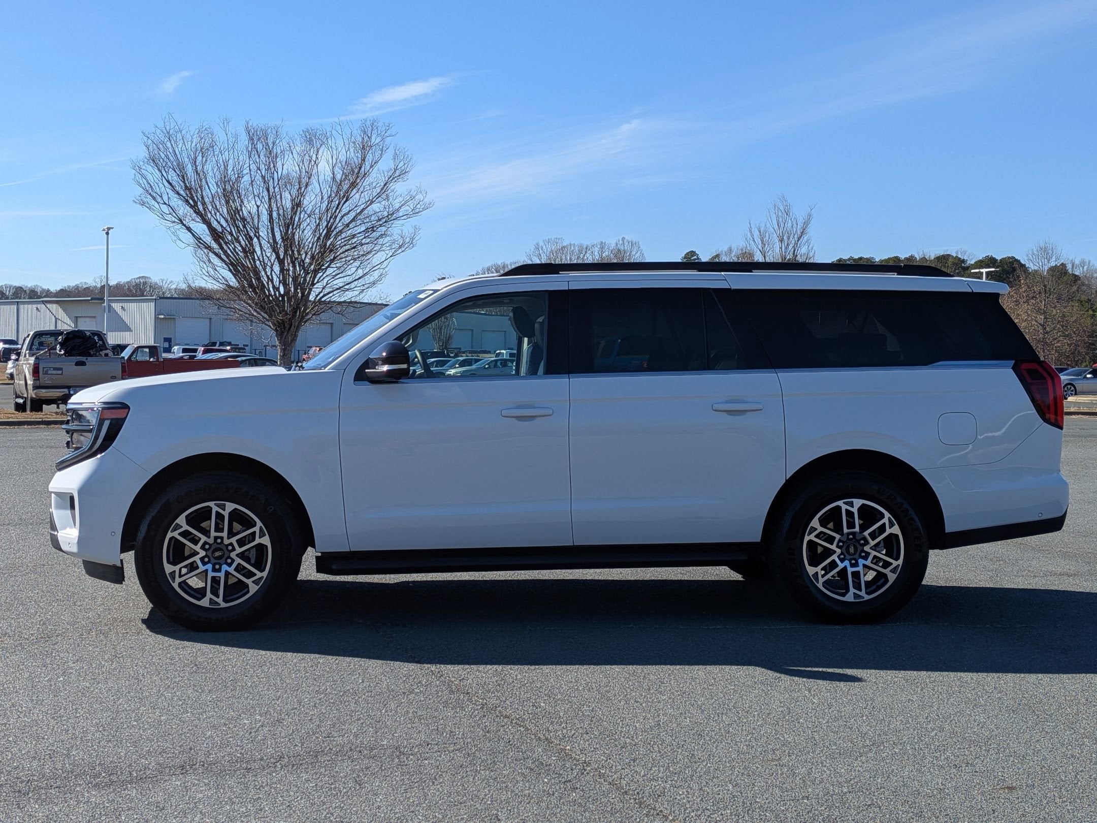 2025 Ford Expedition Max Active