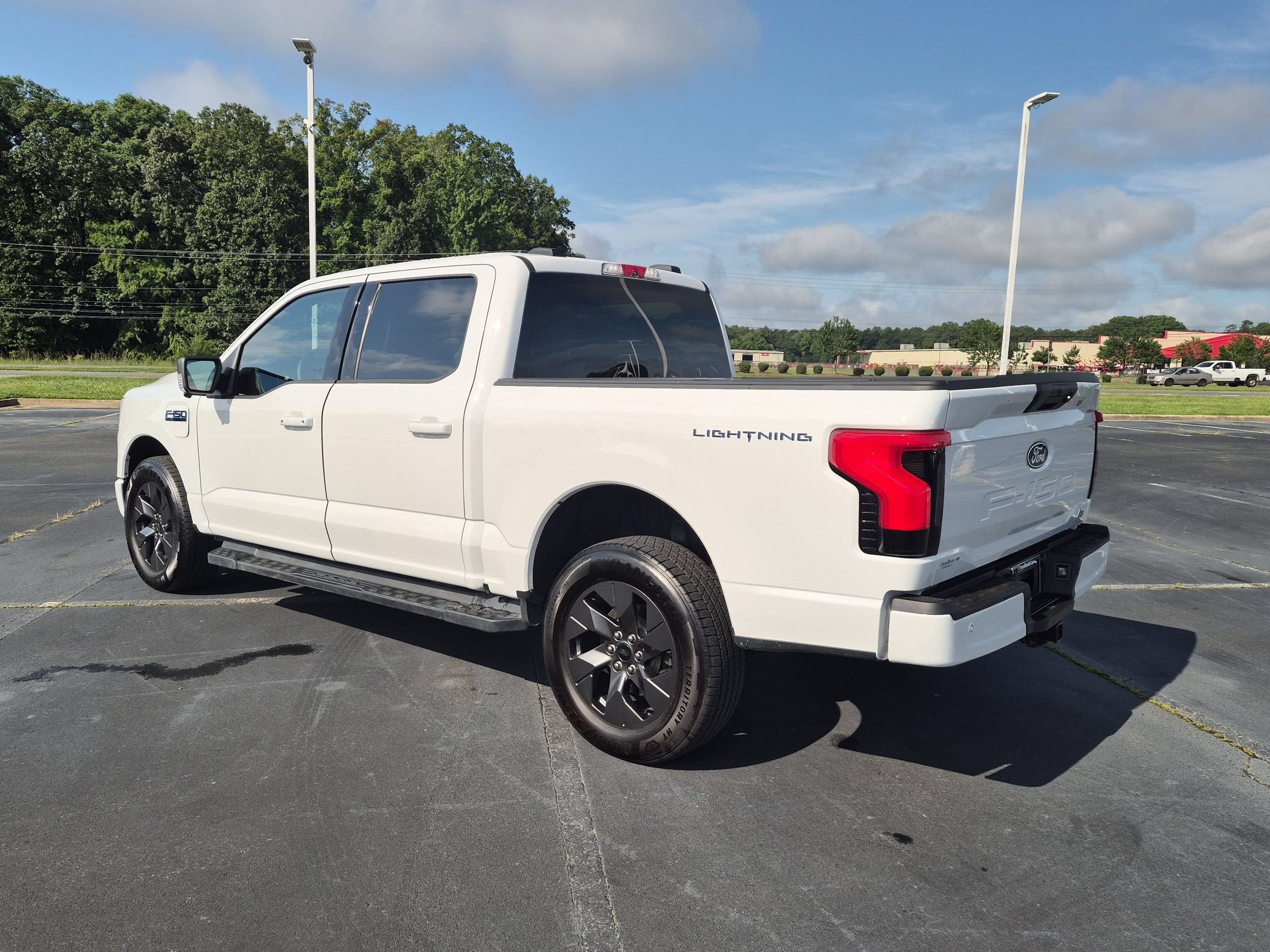 2025 Ford F-150 Lightning Flash