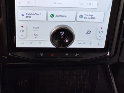 2025 Ford F-150 Lightning Platinum