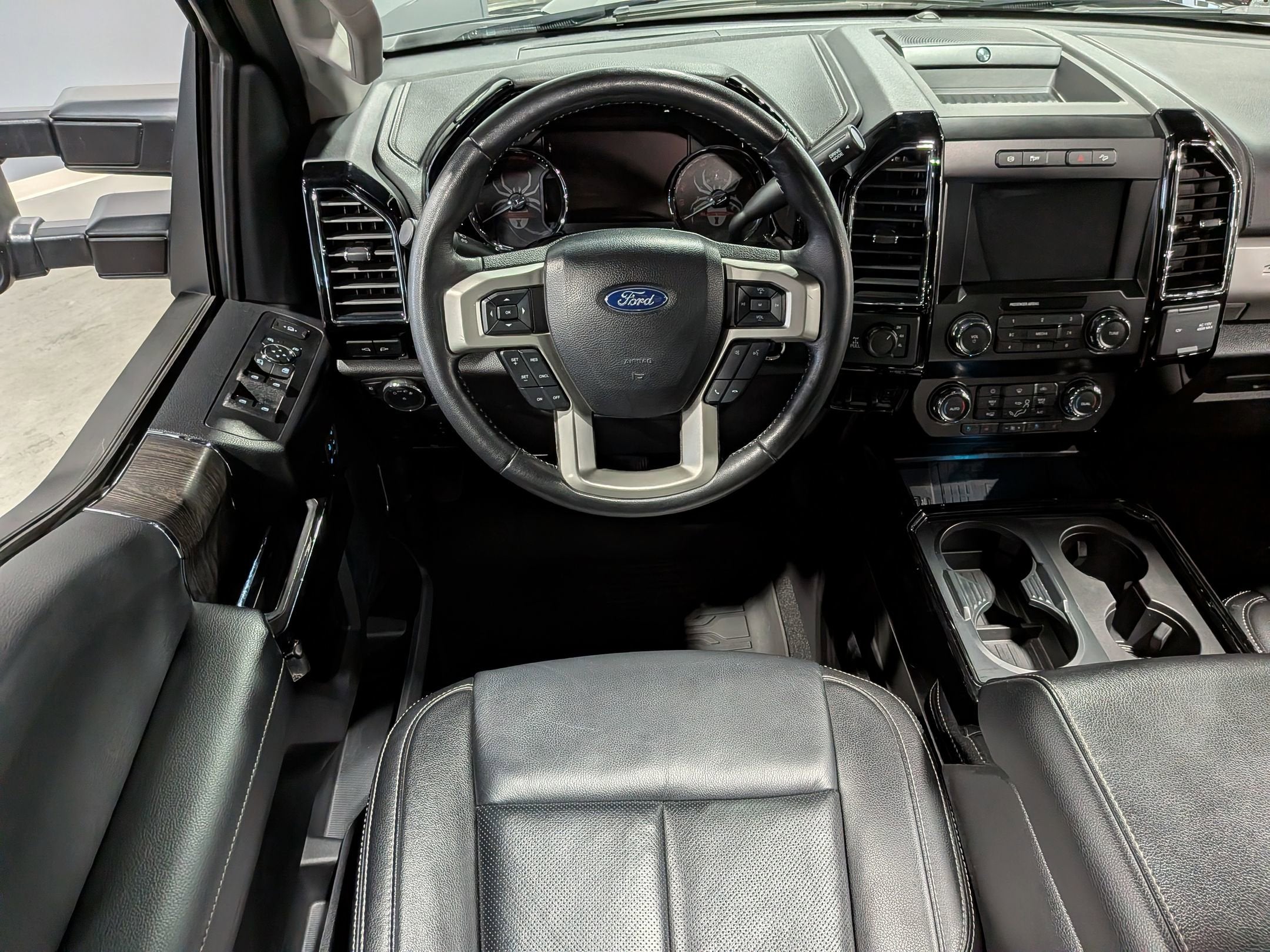 2021 Ford Super Duty F-250 SRW LARIAT