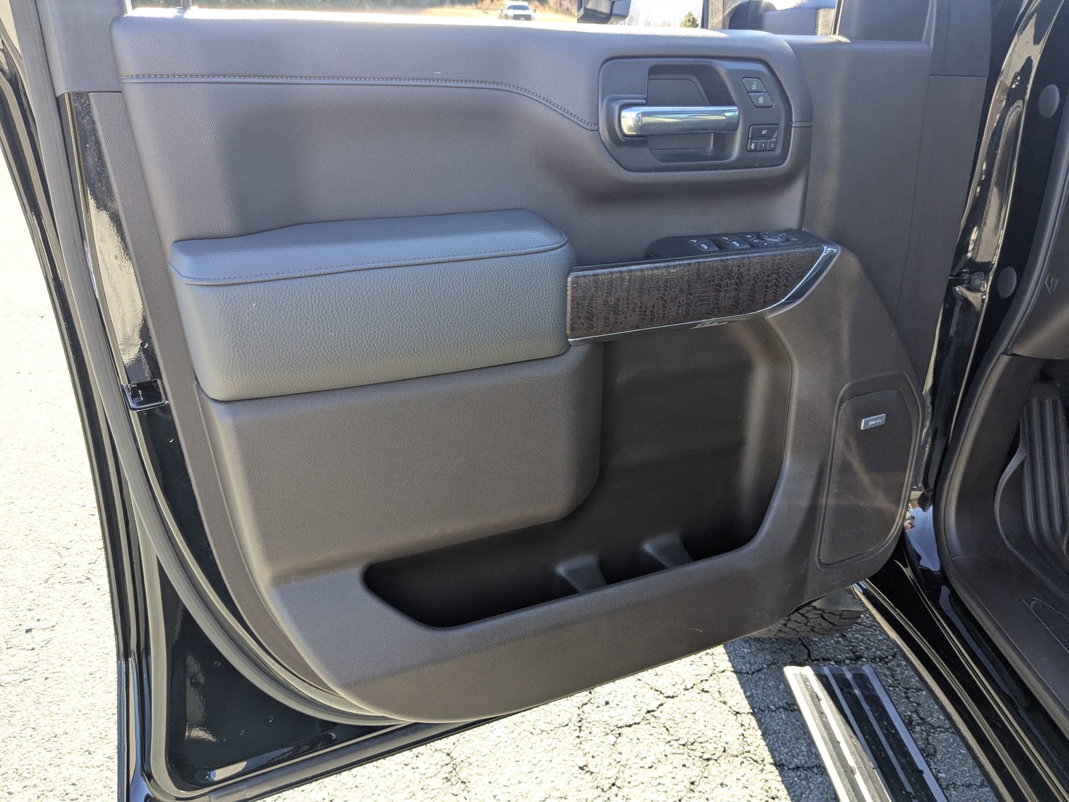 2023 GMC Sierra 2500HD Denali