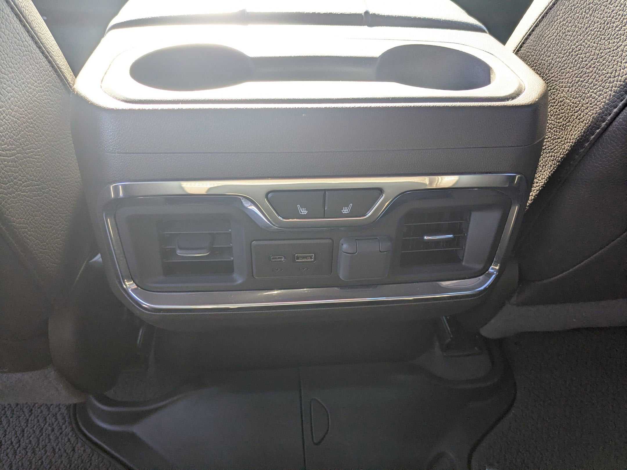 2023 GMC Sierra 2500HD Denali