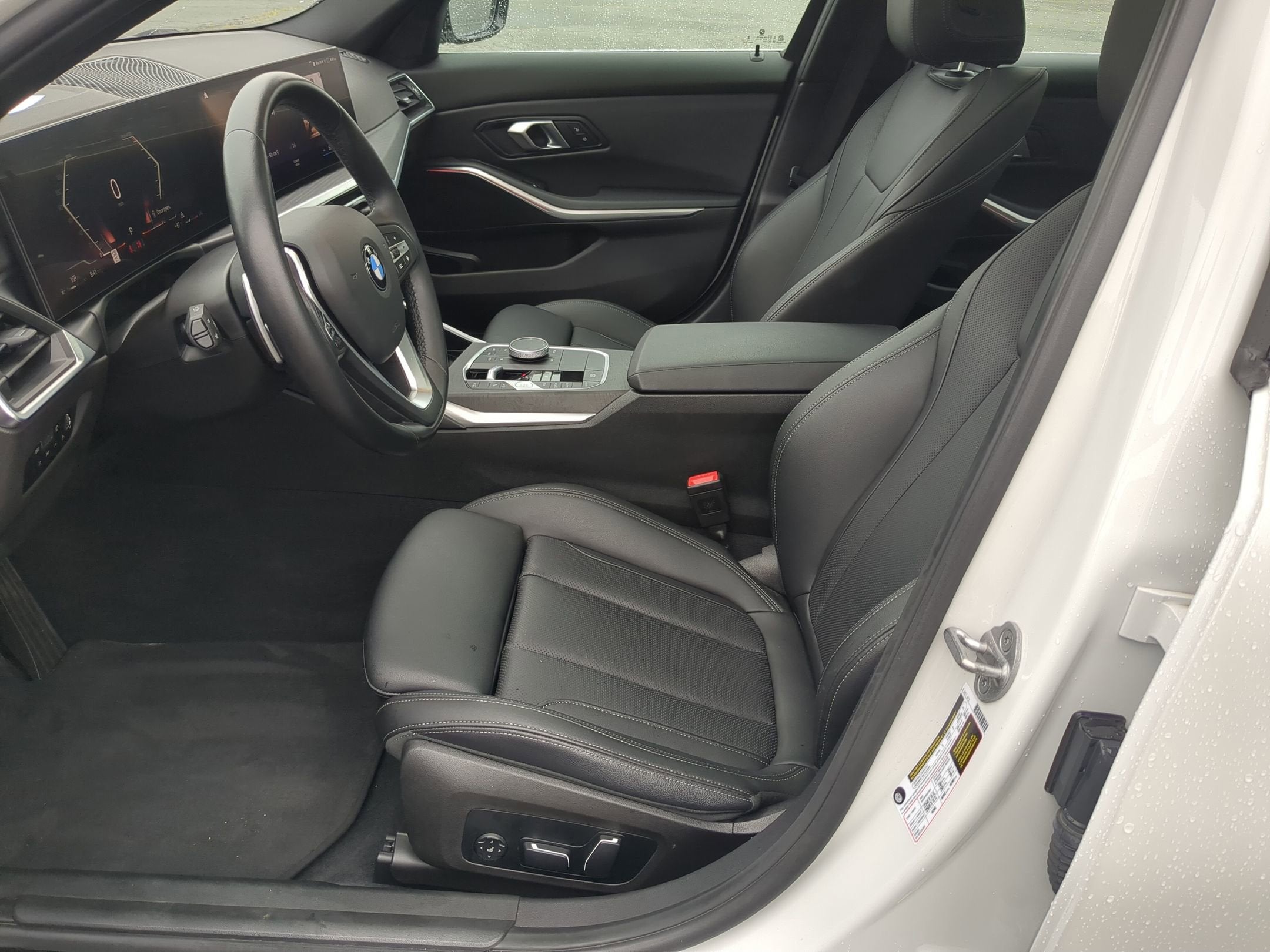 2024 BMW 3 Series 330i