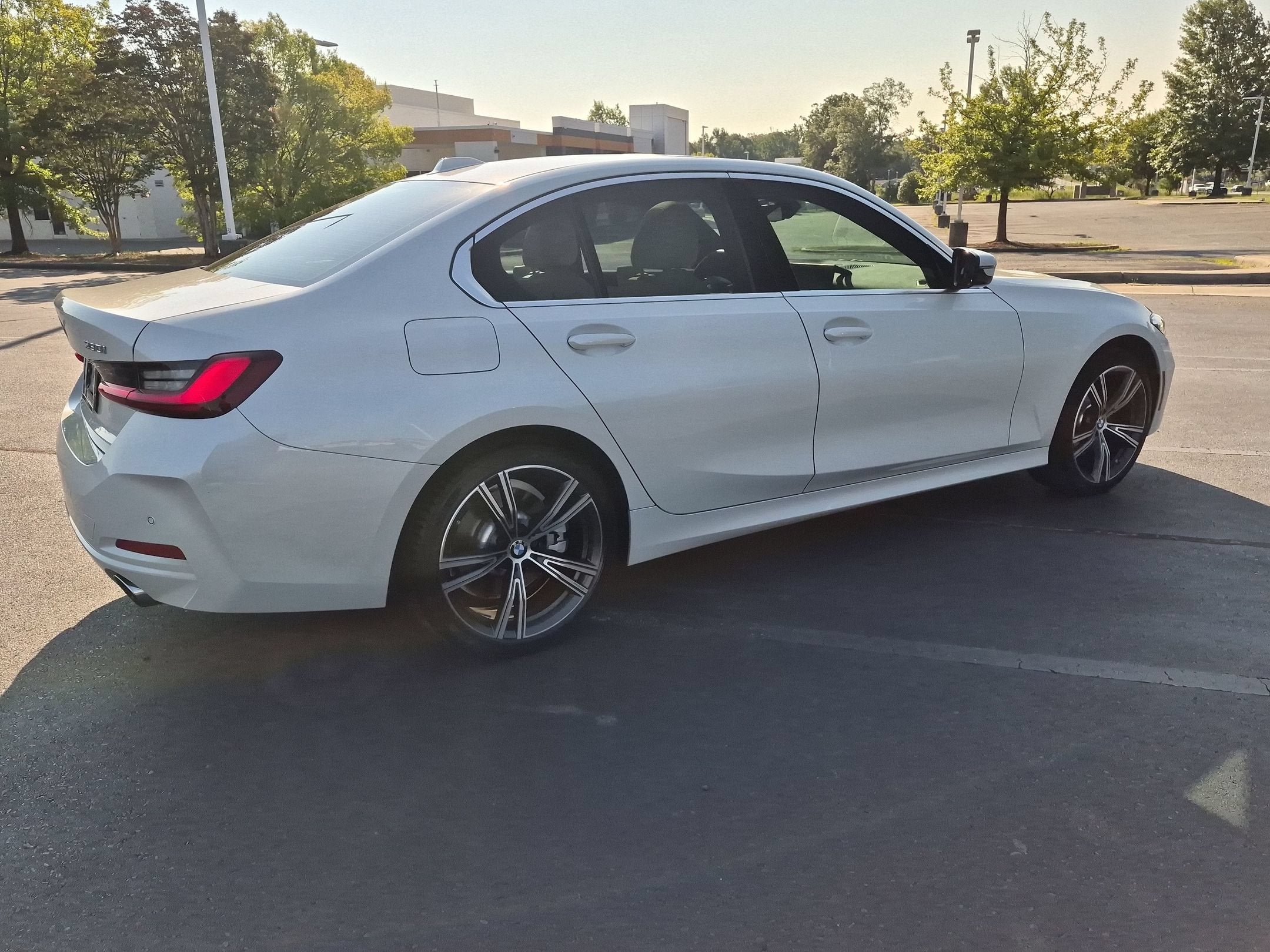 2024 BMW 3 Series 330i xDrive
