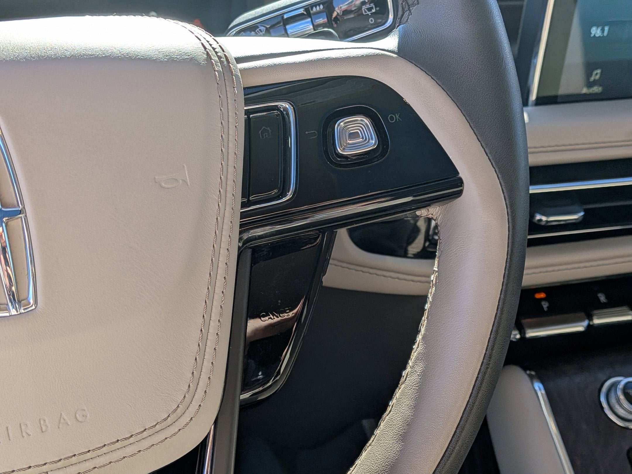 2024 Lincoln Aviator Reserve