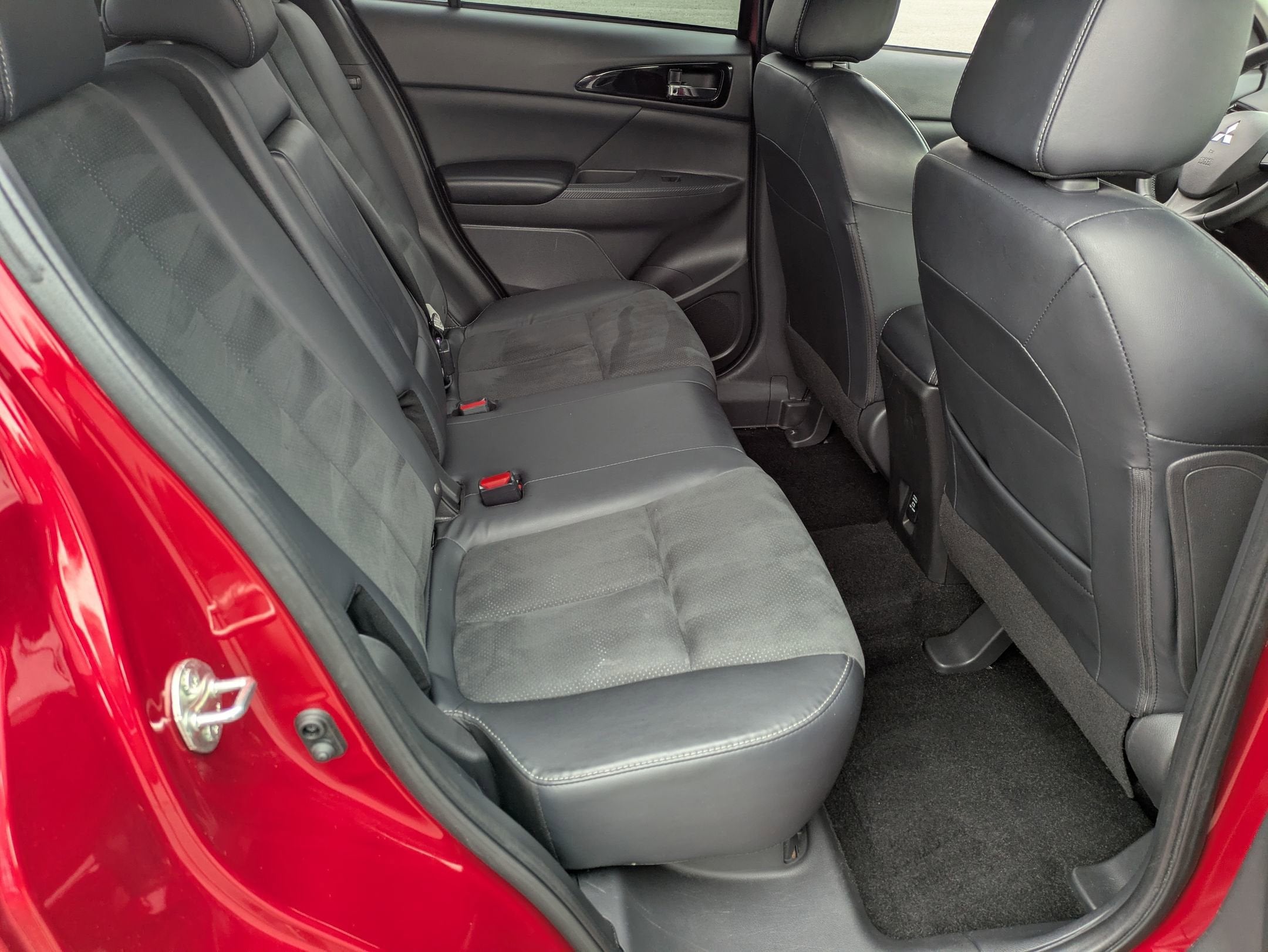 2023 Mitsubishi Eclipse Cross SE