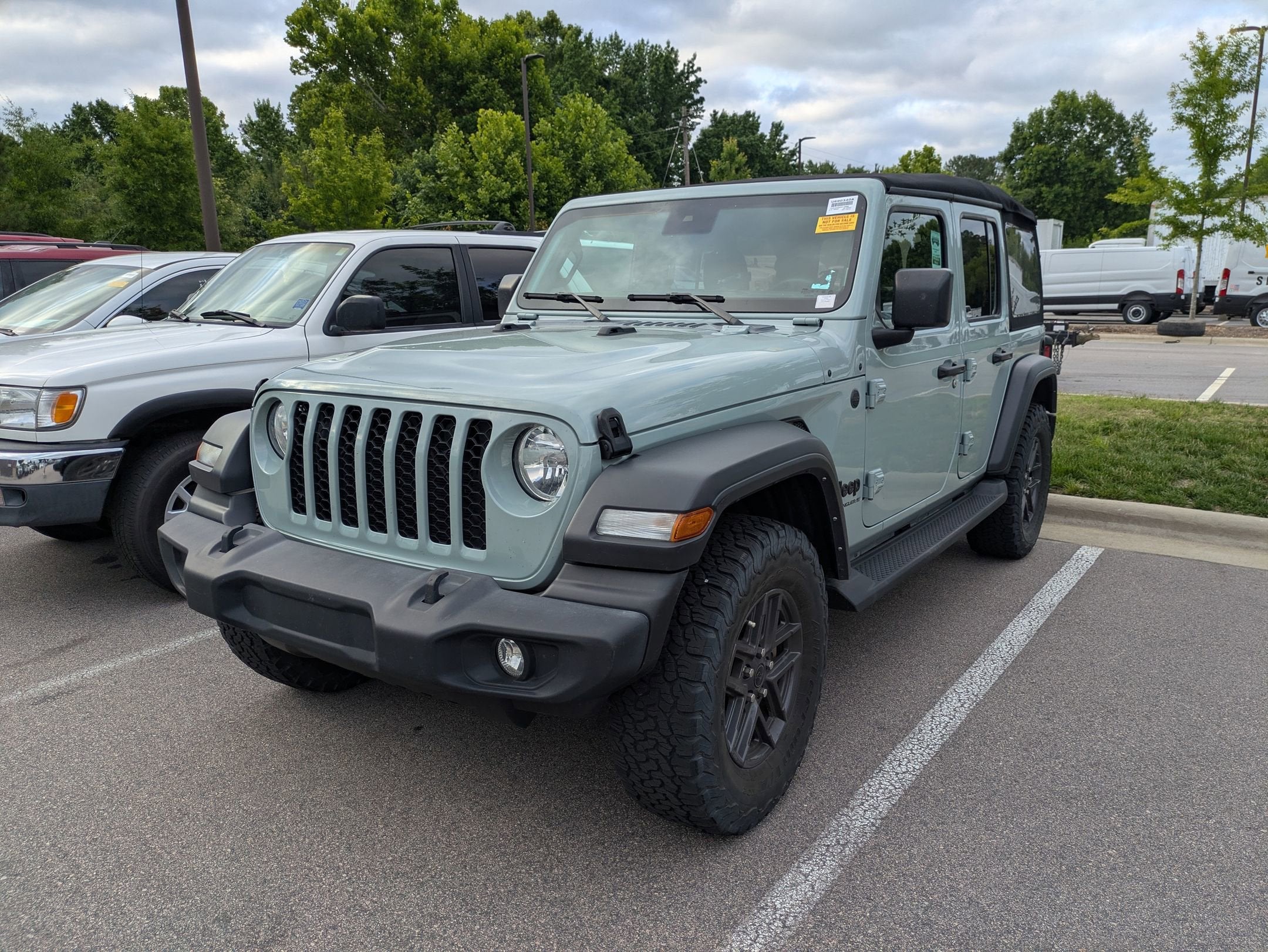 2024 Jeep Wrangler Sport S