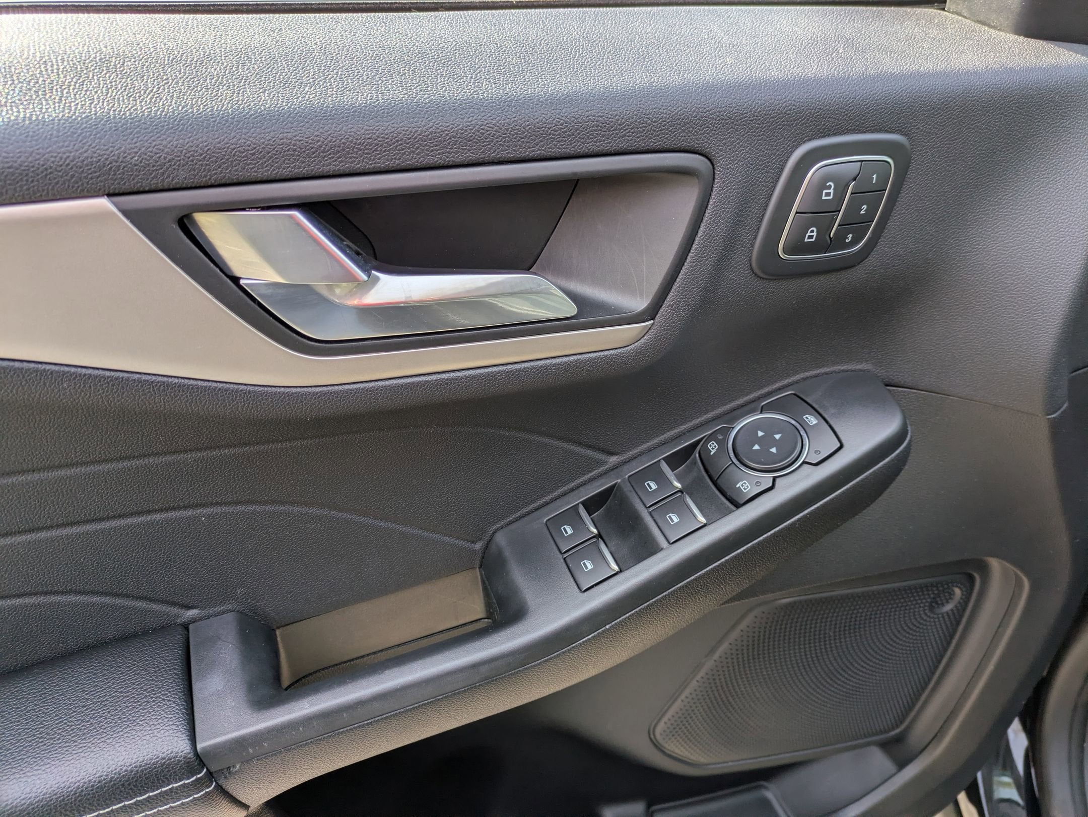 2022 Ford Escape SEL Plug-In Hybrid