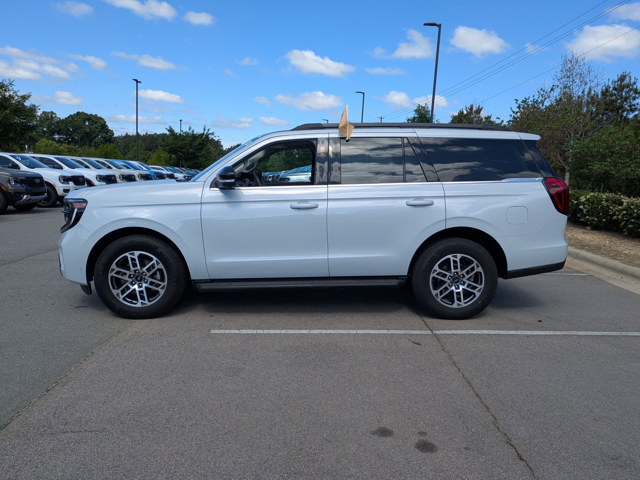 2025 Ford Expedition Active