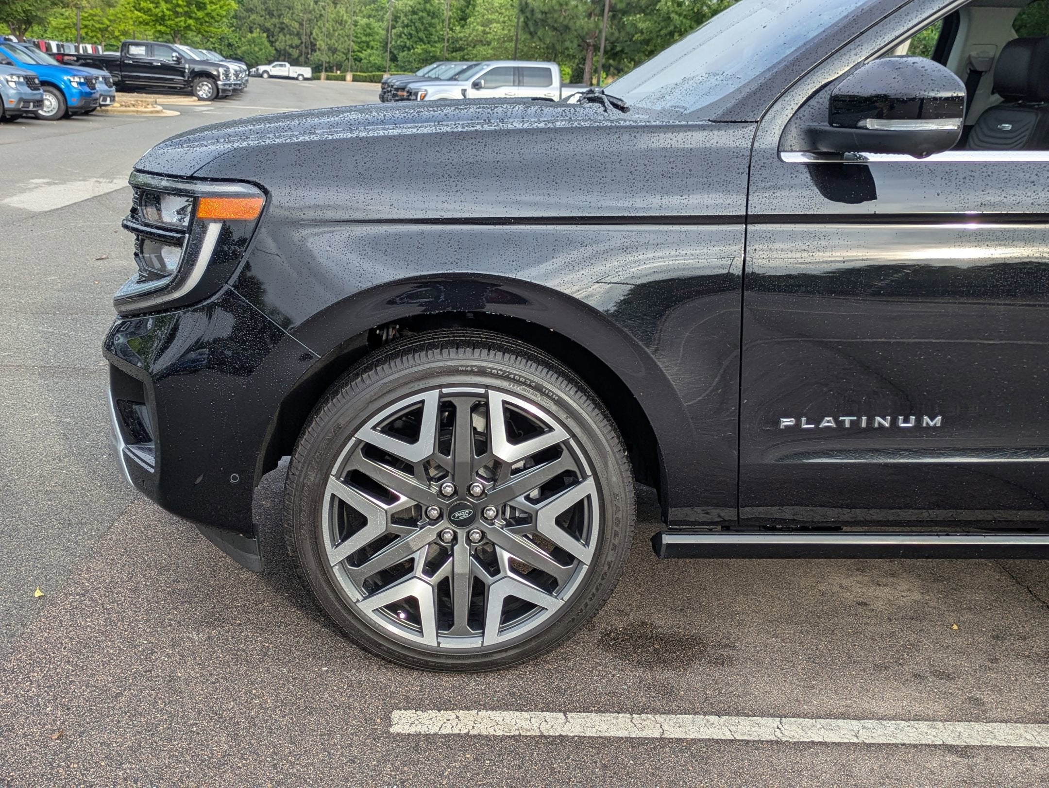 2025 Ford Expedition Platinum