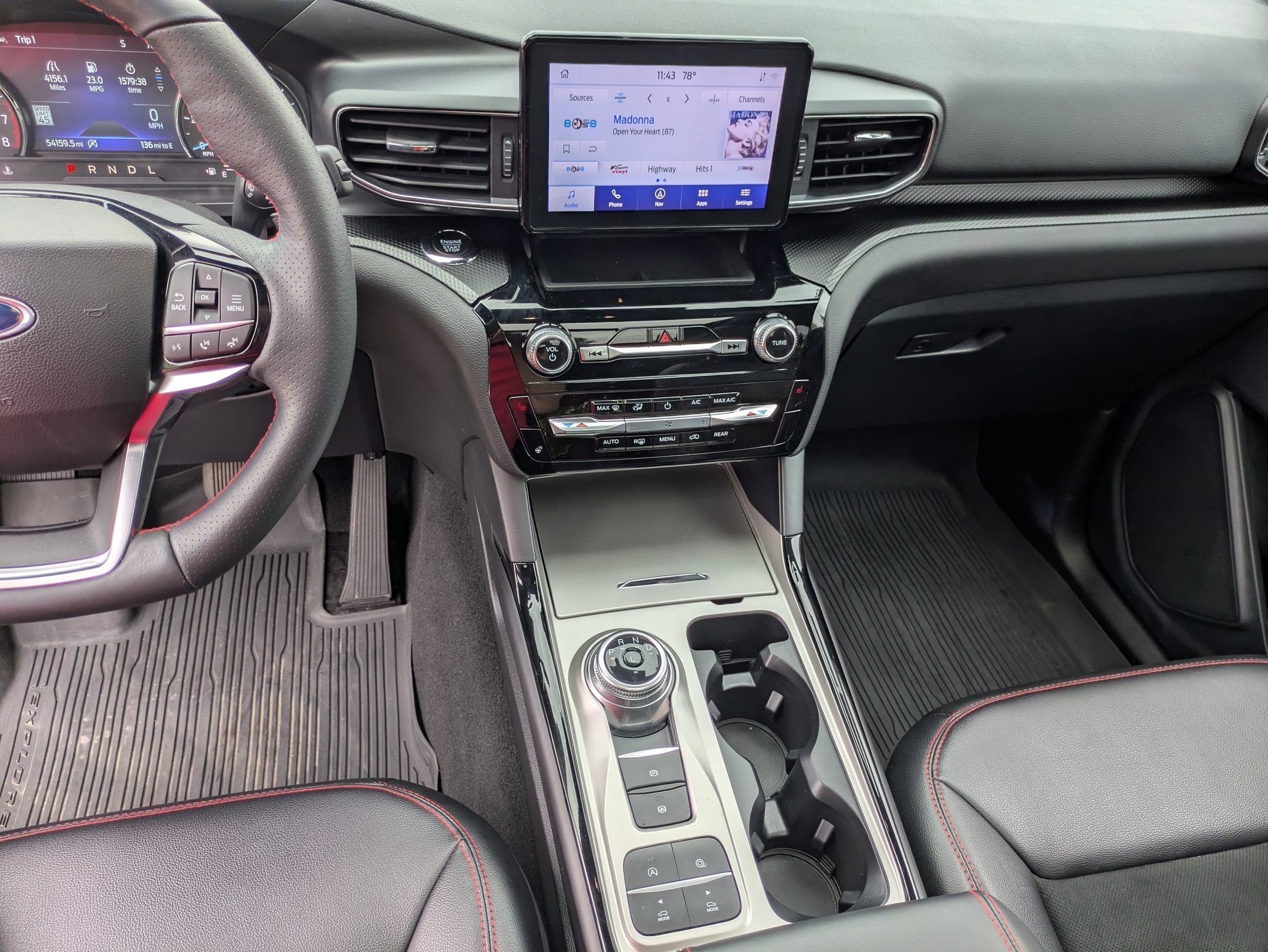 2023 Ford Explorer ST-Line