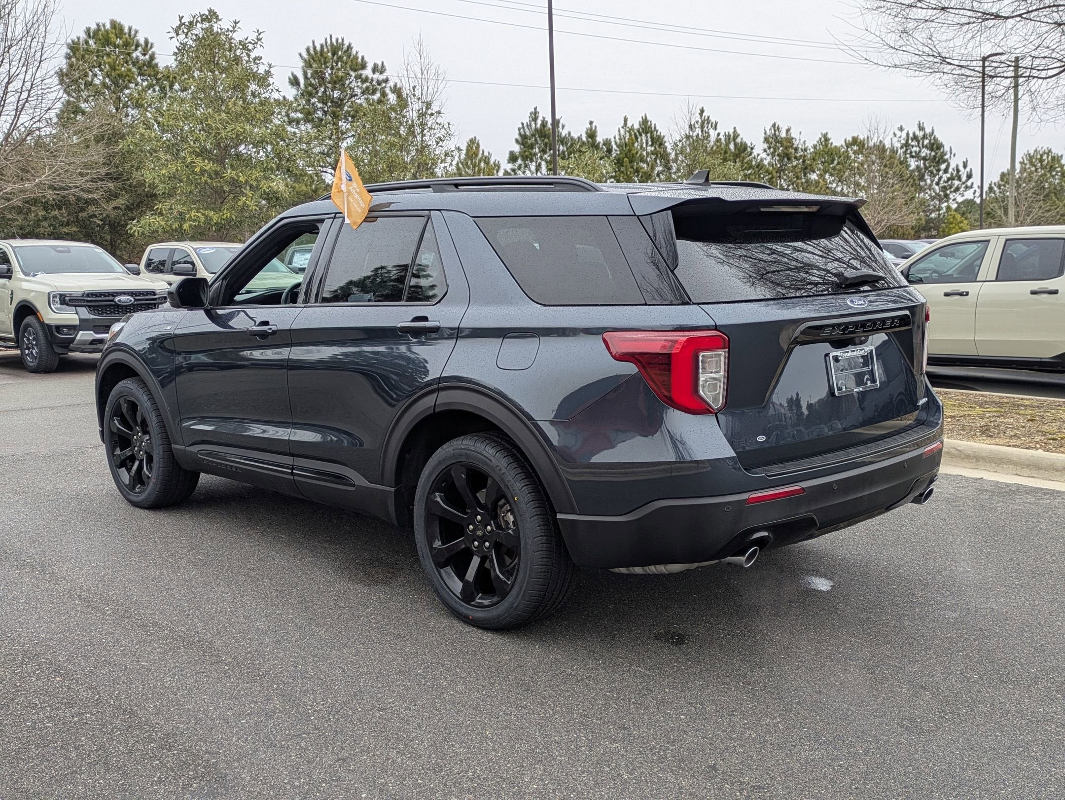 2023 Ford Explorer ST-Line