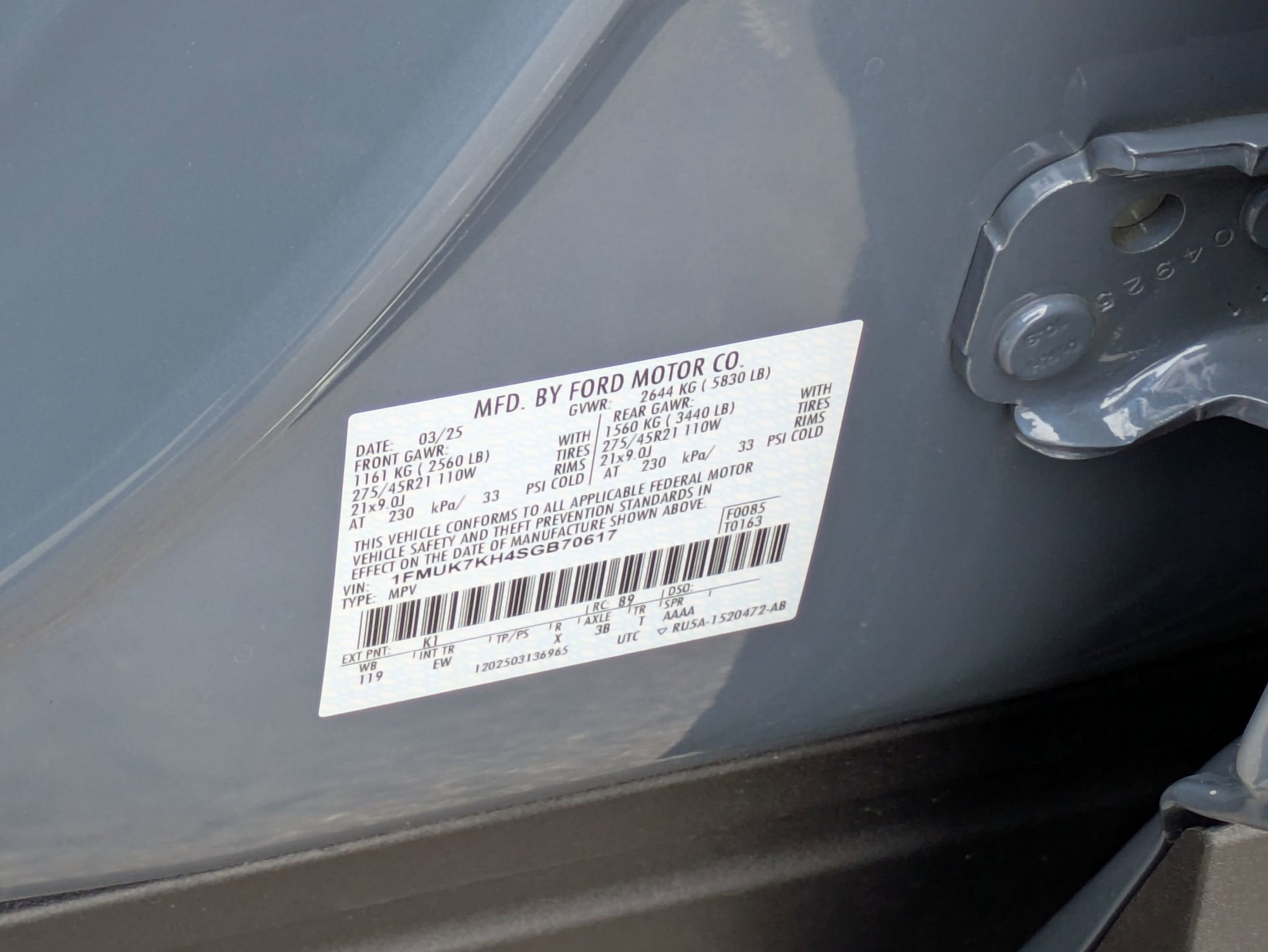 2025 Ford Explorer ST-Line