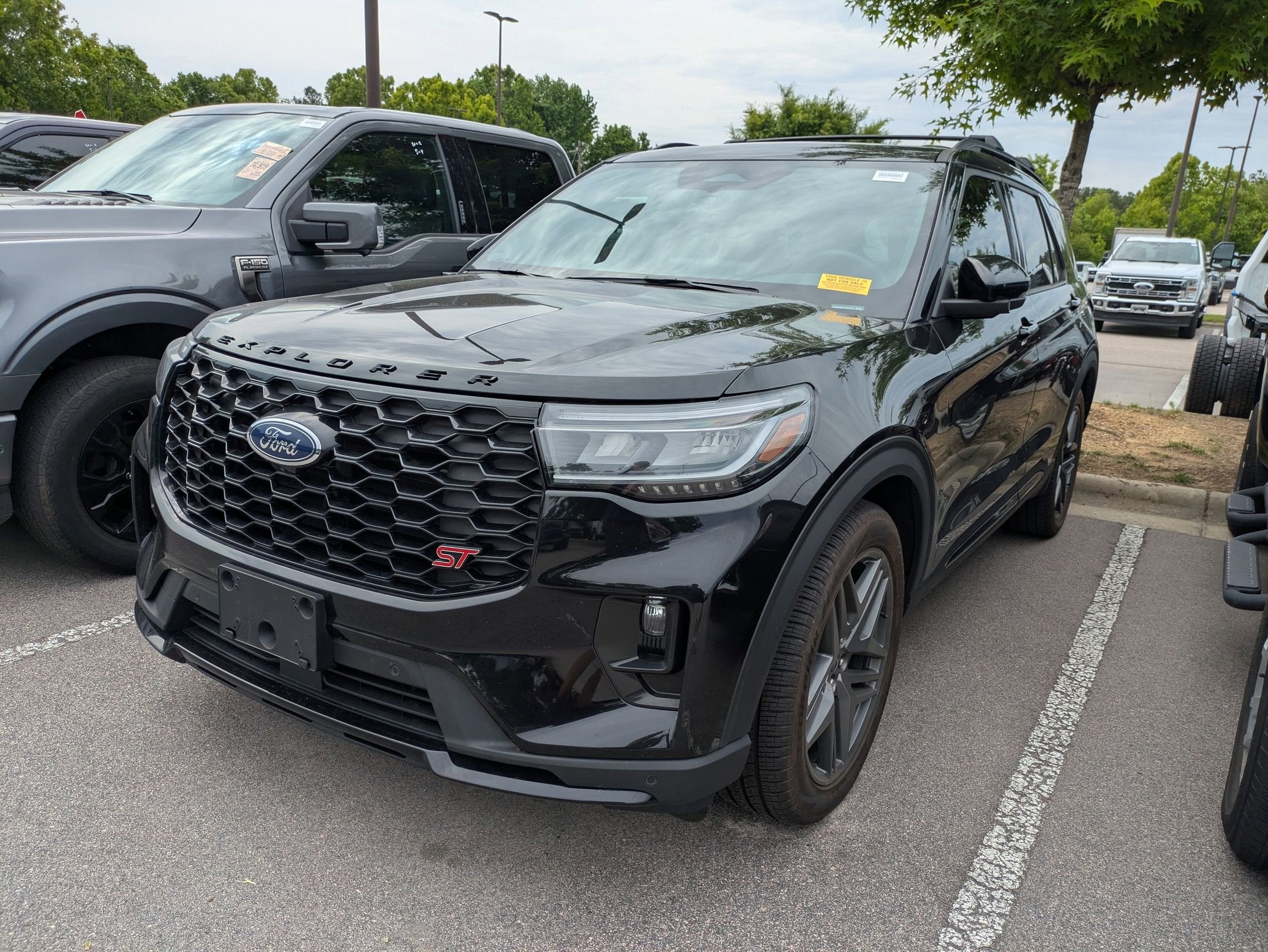 2025 Ford Explorer ST