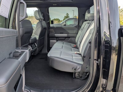 2025 Ford F-150 Lightning LARIAT