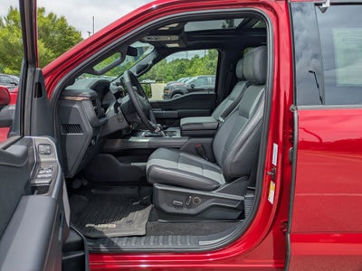 2025 Ford F-150 Lightning LARIAT