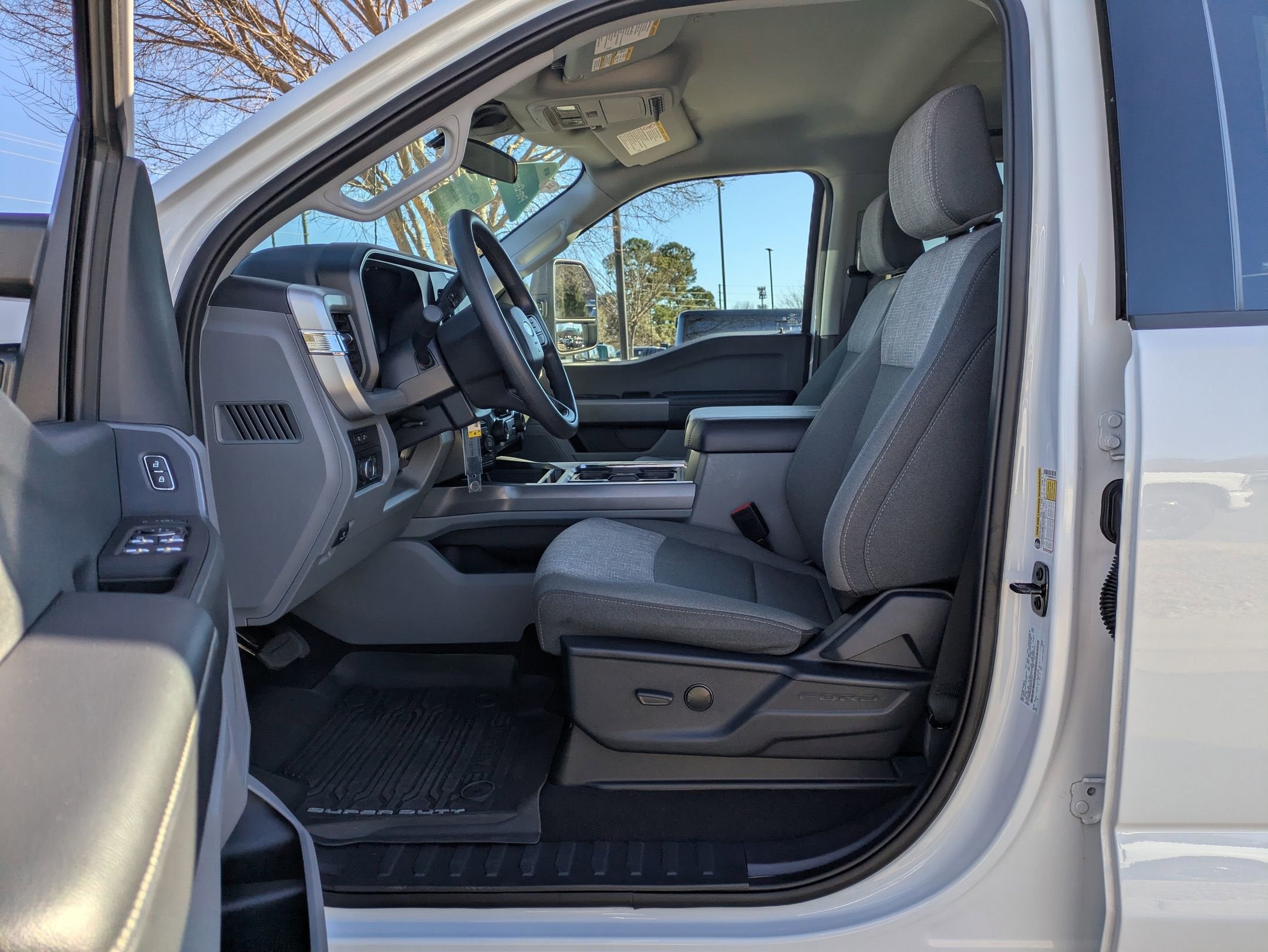 2024 Ford Super Duty F-250 SRW XLT