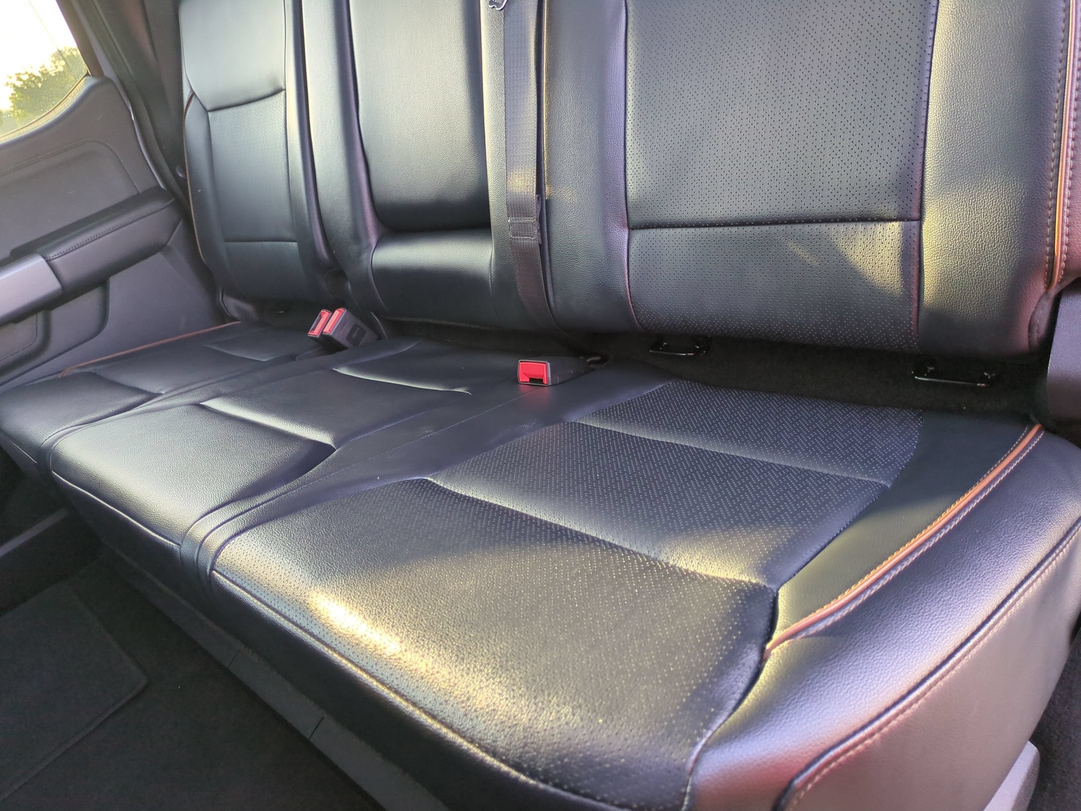 2025 Ford Super Duty F-250 SRW LARIAT Rocky Ridge