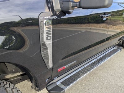 2023 Ford Super Duty F-350 DRW LARIAT