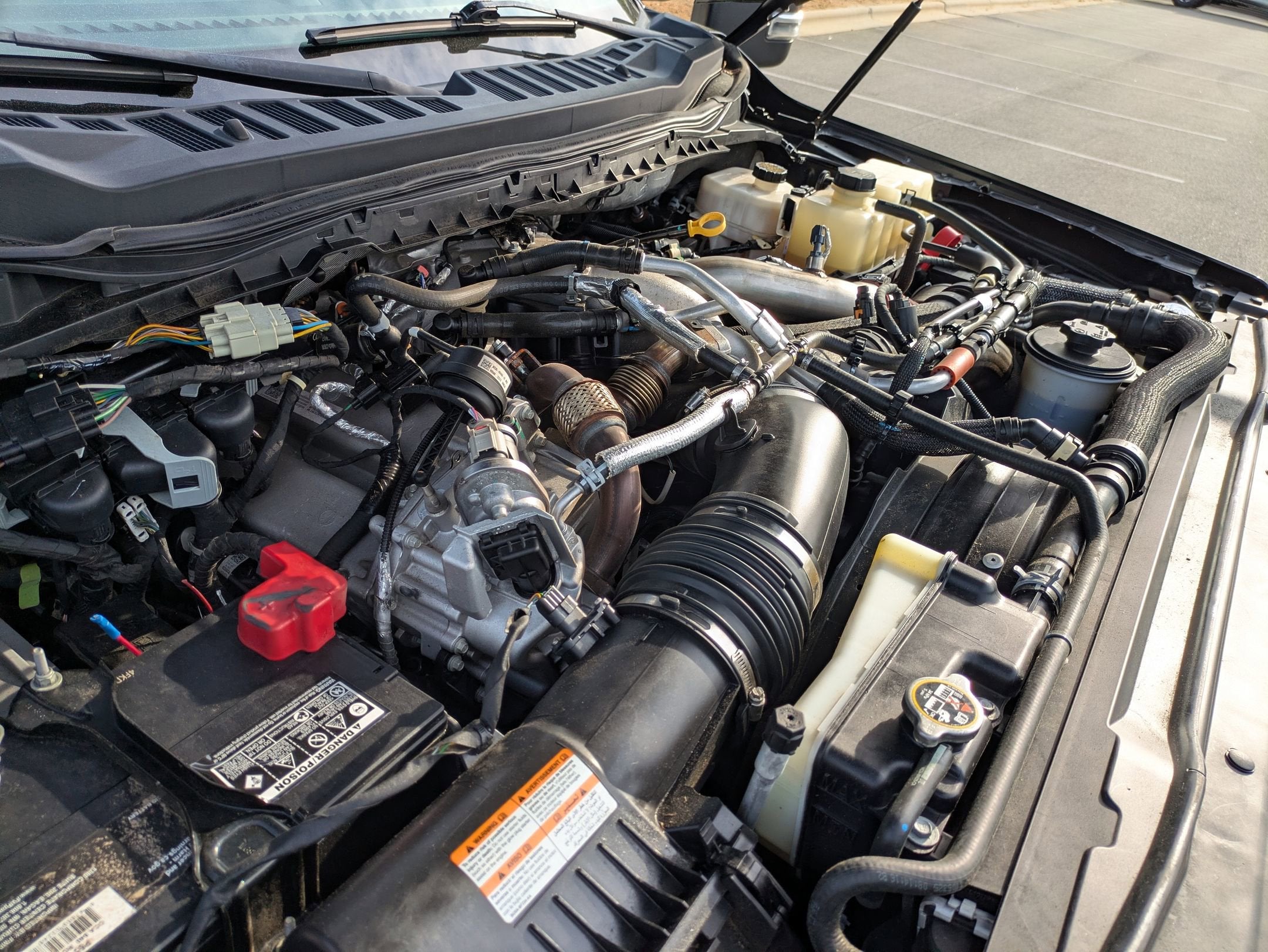 2023 Ford Super Duty F-350 DRW LARIAT