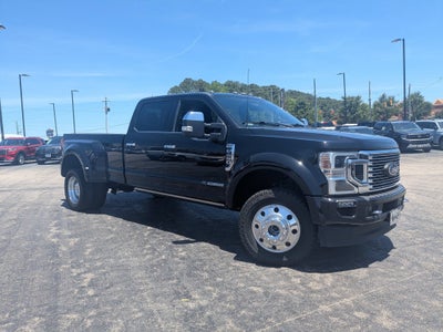 2022 Ford Super Duty F-450 DRW Platinum