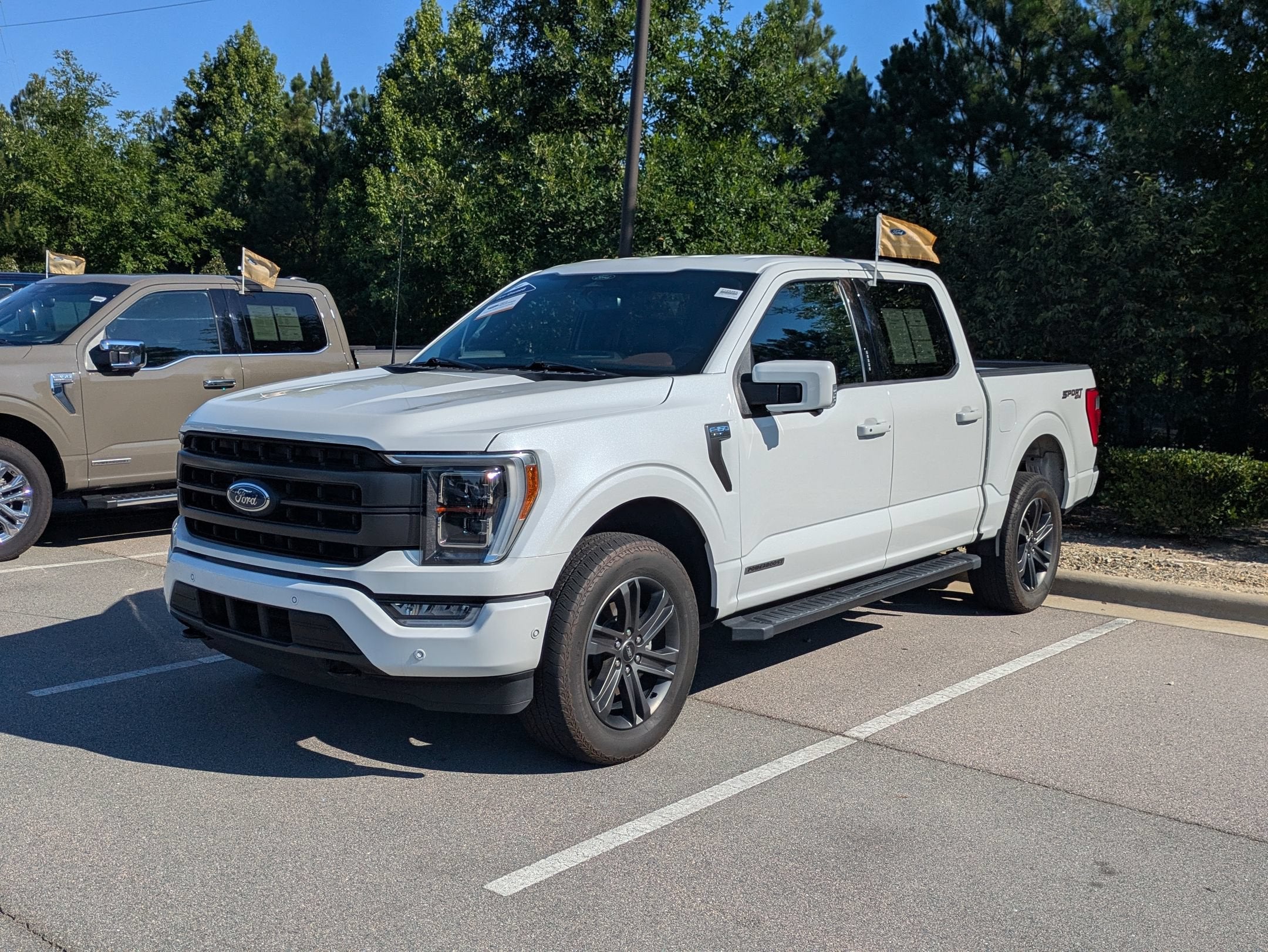 2022 Ford F-150 LARIAT