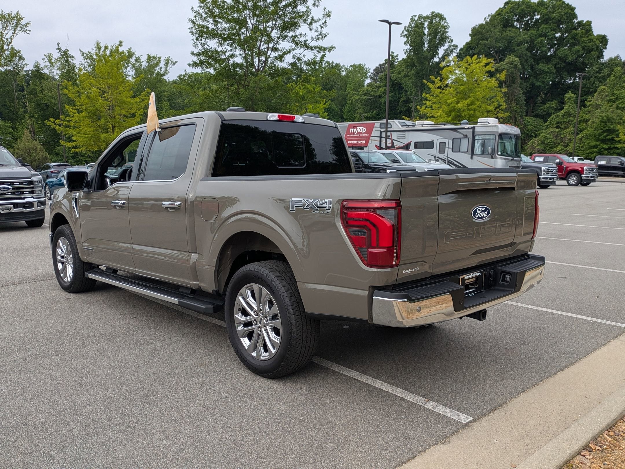 2025 Ford F-150 LARIAT