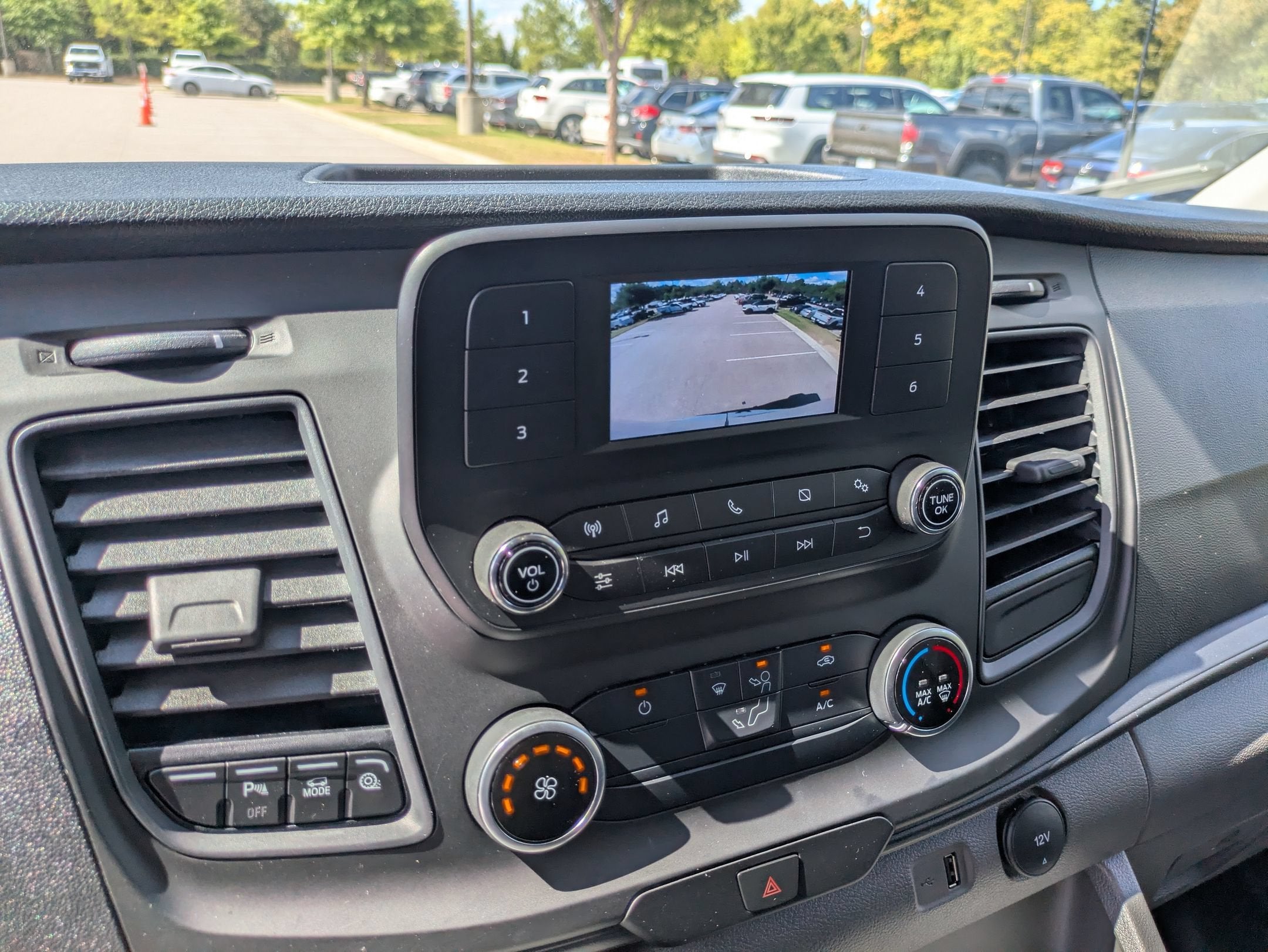 2025 Ford Transit Cargo Van Base