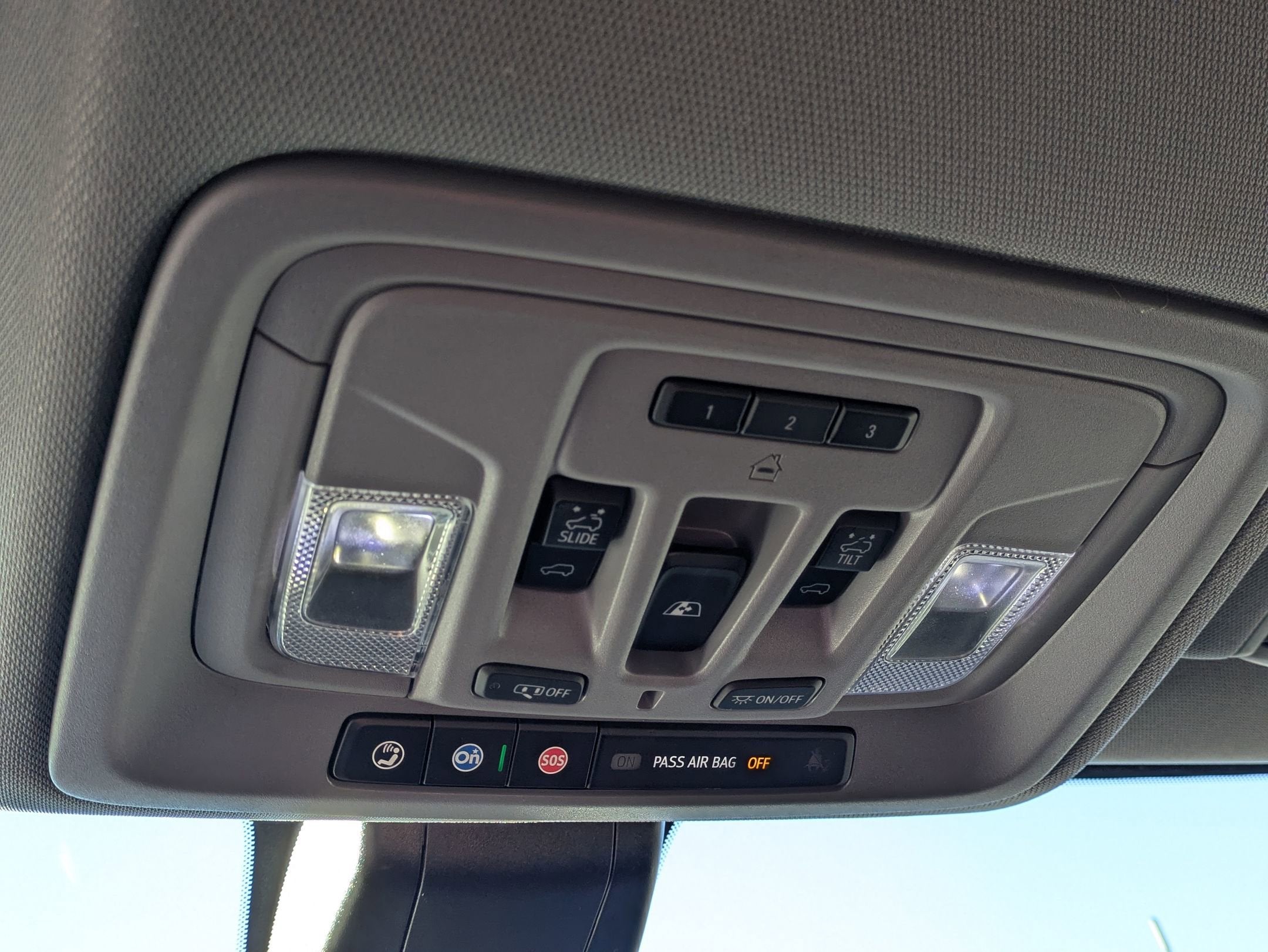 2022 GMC Sierra 3500HD Denali