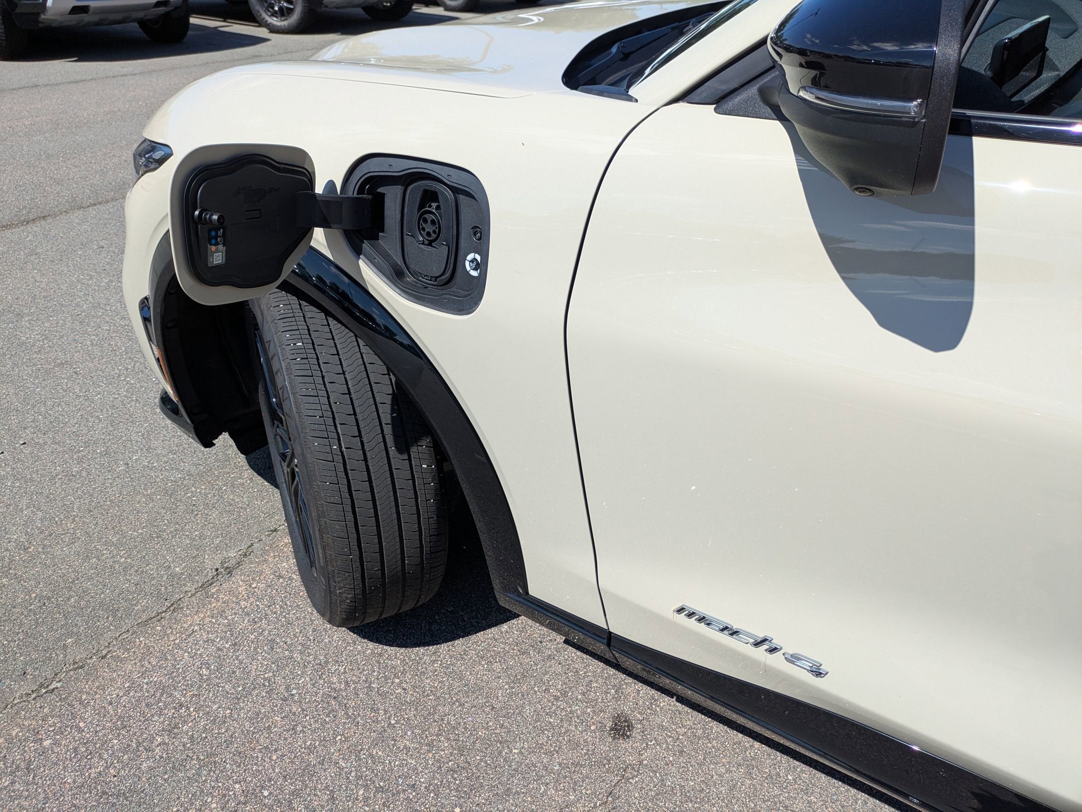 2025 Ford Mustang Mach-E Premium