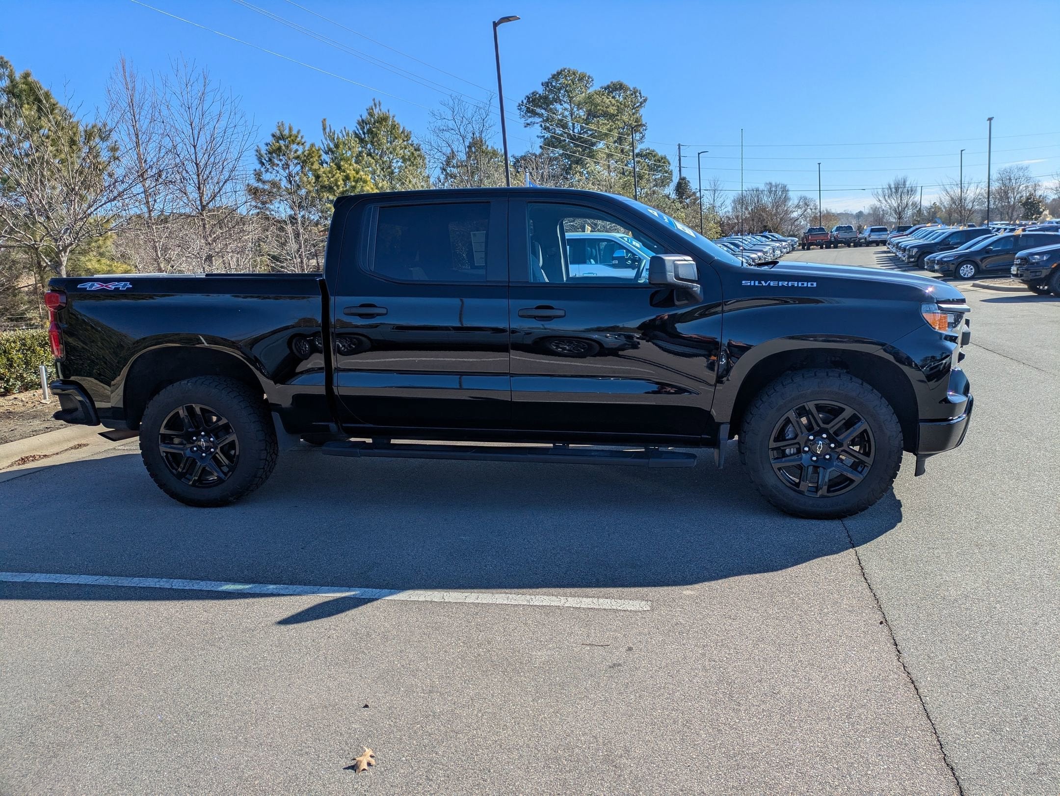 2024 Chevrolet Silverado 1500 Custom