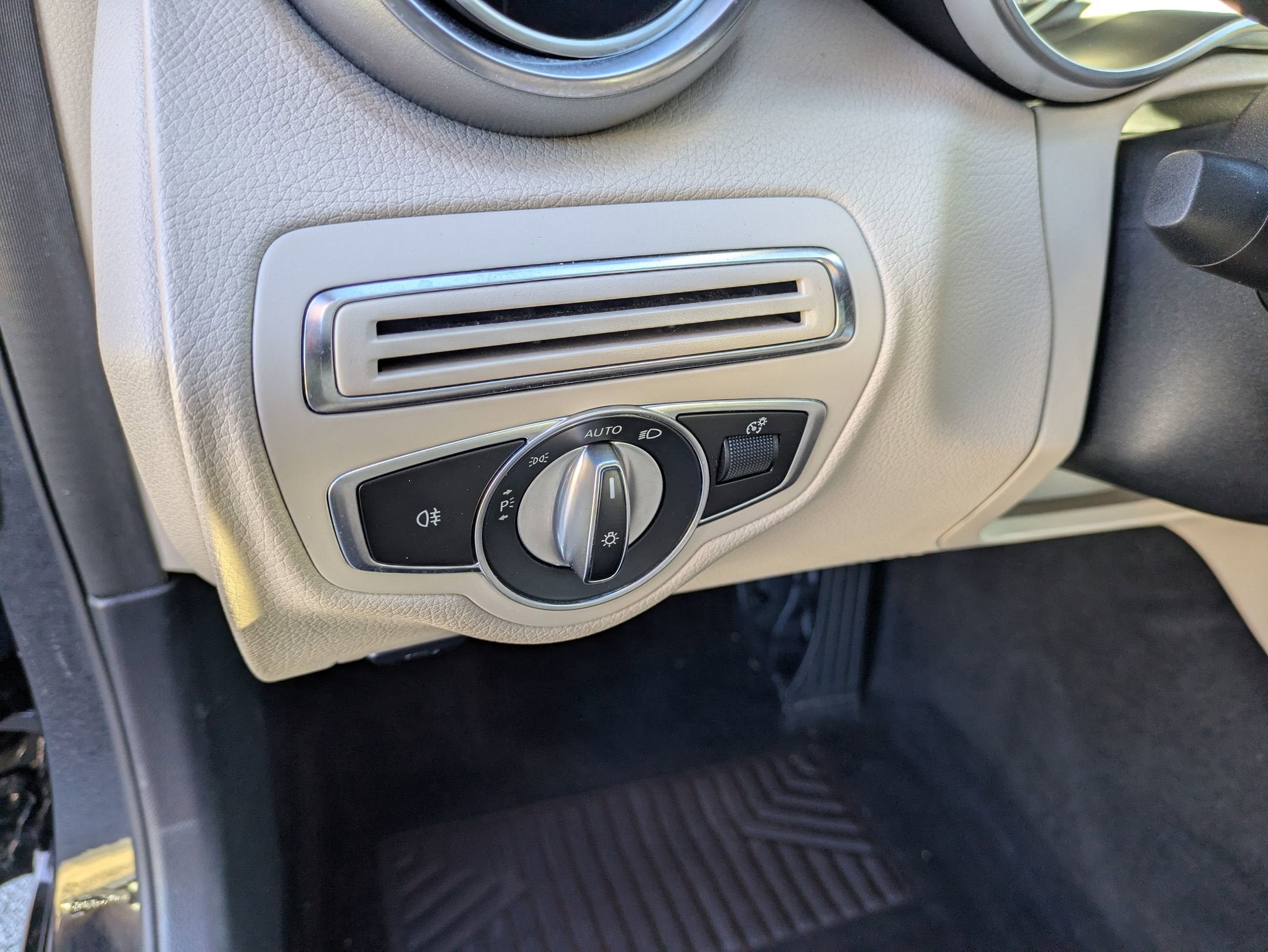 2020 Mercedes-Benz C-Class C 300