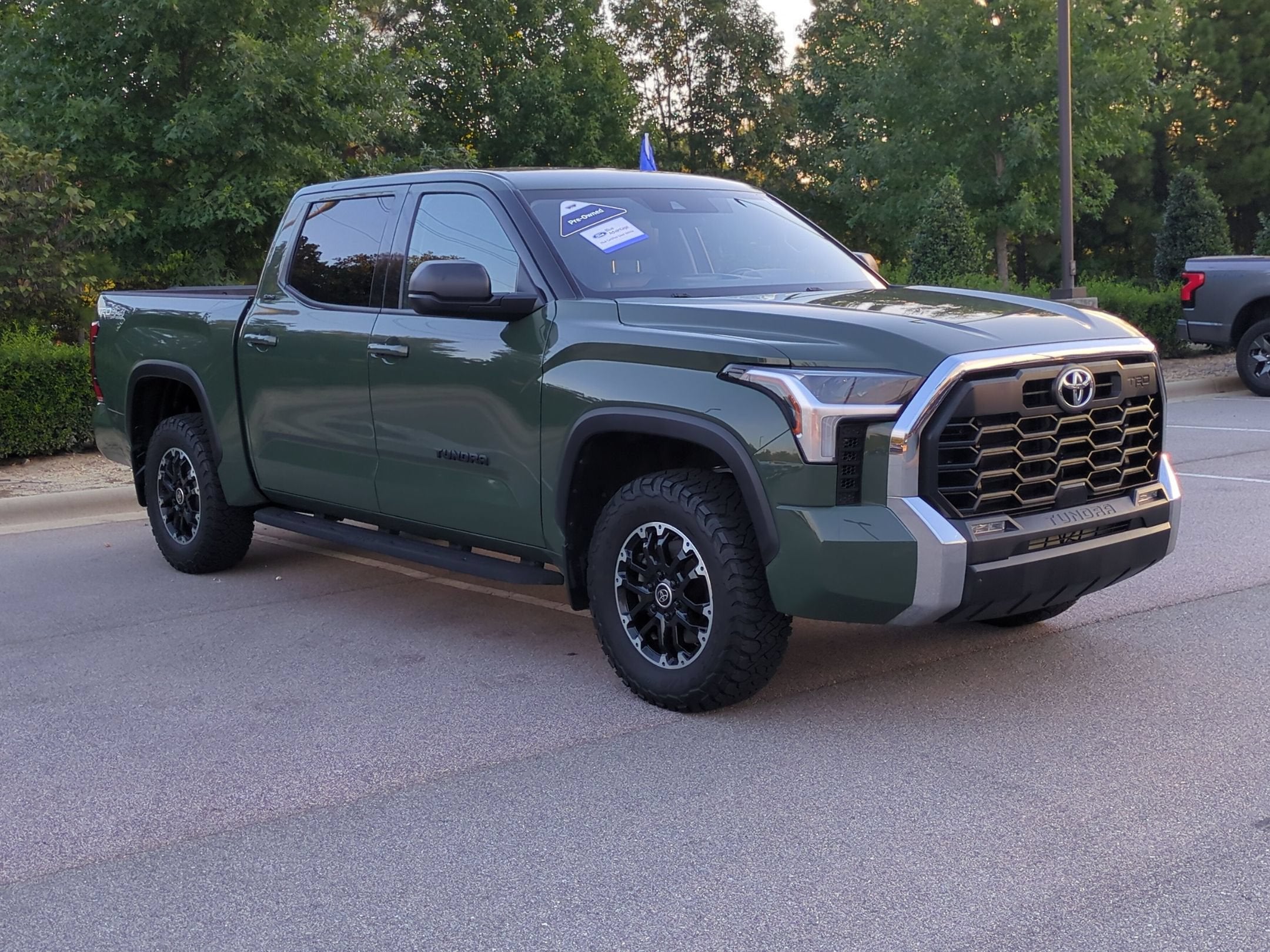 2023 Toyota Tundra 4WD SR5